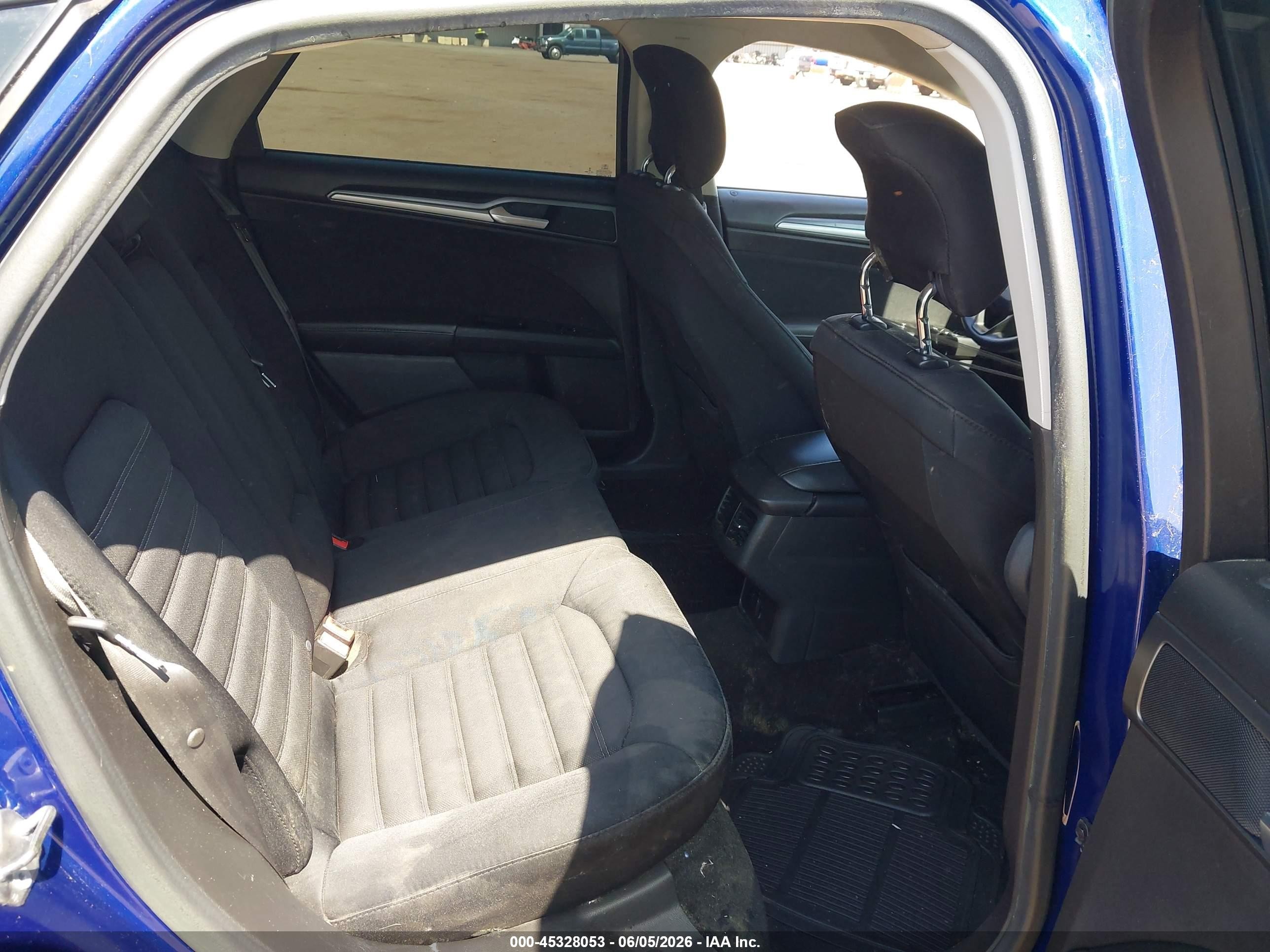 2014 Ford Fusion Se Синий vin: 3FA6P0HD9ER356831