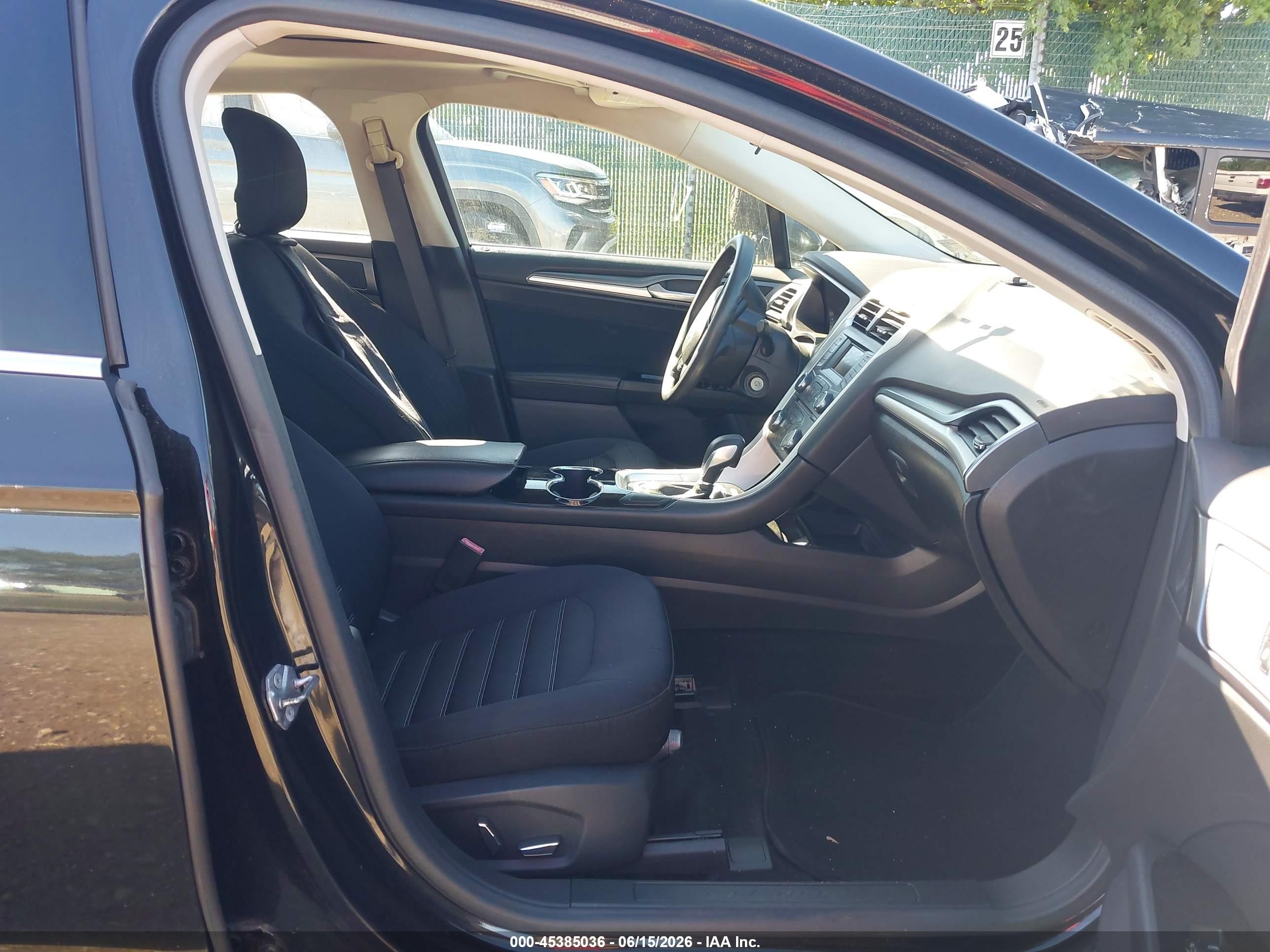 2015 Ford Fusion Se Black vin: 3FA6P0HD9FR134369