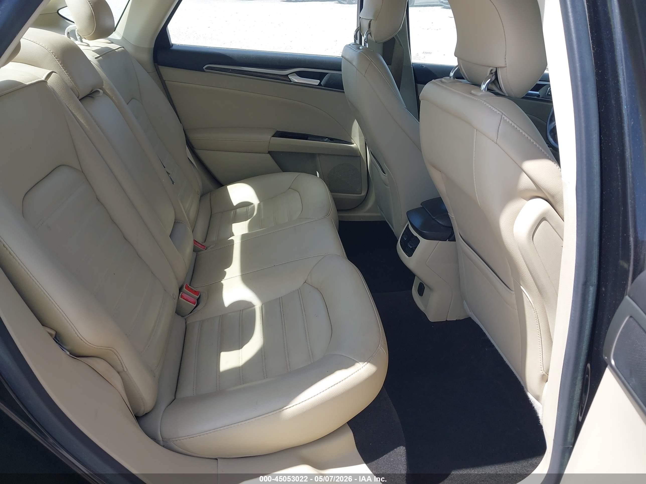 2015 Ford Fusion Se Black vin: 3FA6P0HD9FR153908