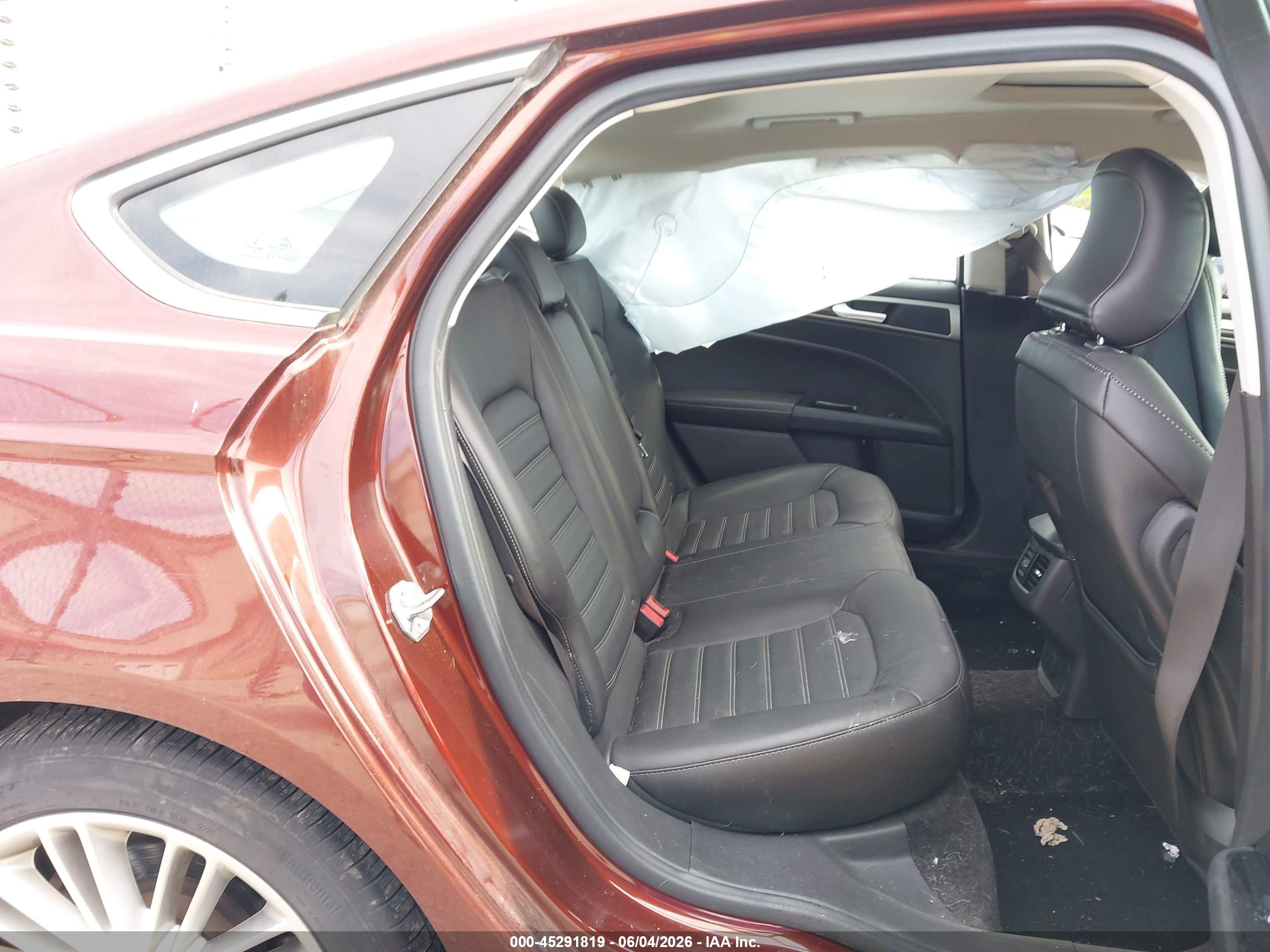 2015 Ford Fusion Se Maroon vin: 3FA6P0HD9FR158025