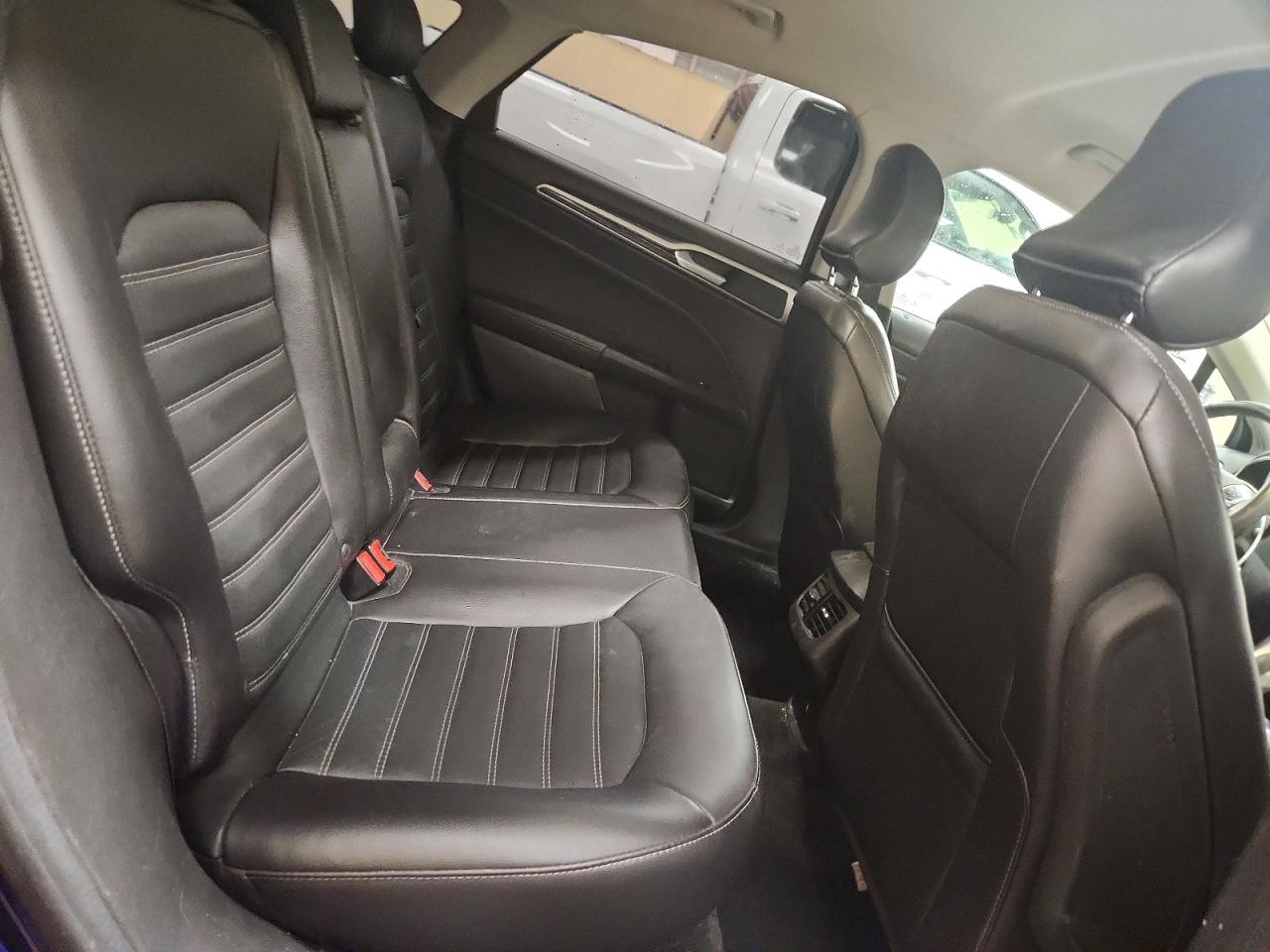 2015 Ford Fusion Se Blue vin: 3FA6P0HD9FR213010