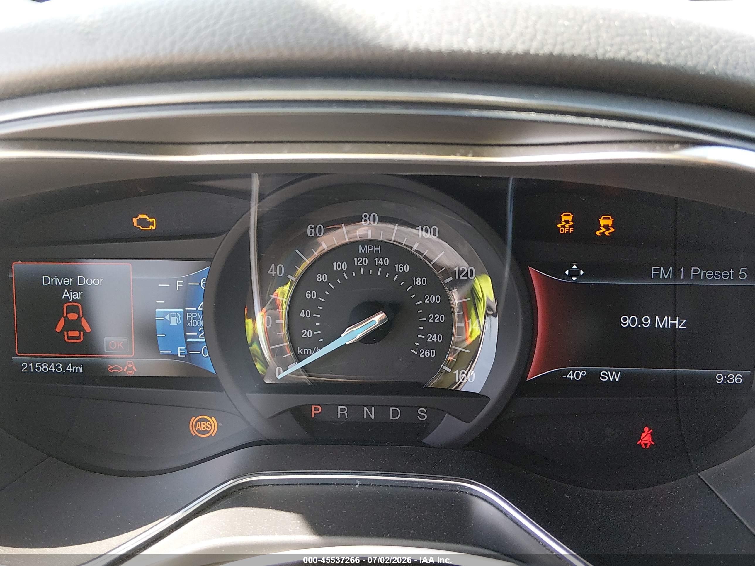 2015 Ford Fusion Se Белый vin: 3FA6P0HD9FR224086
