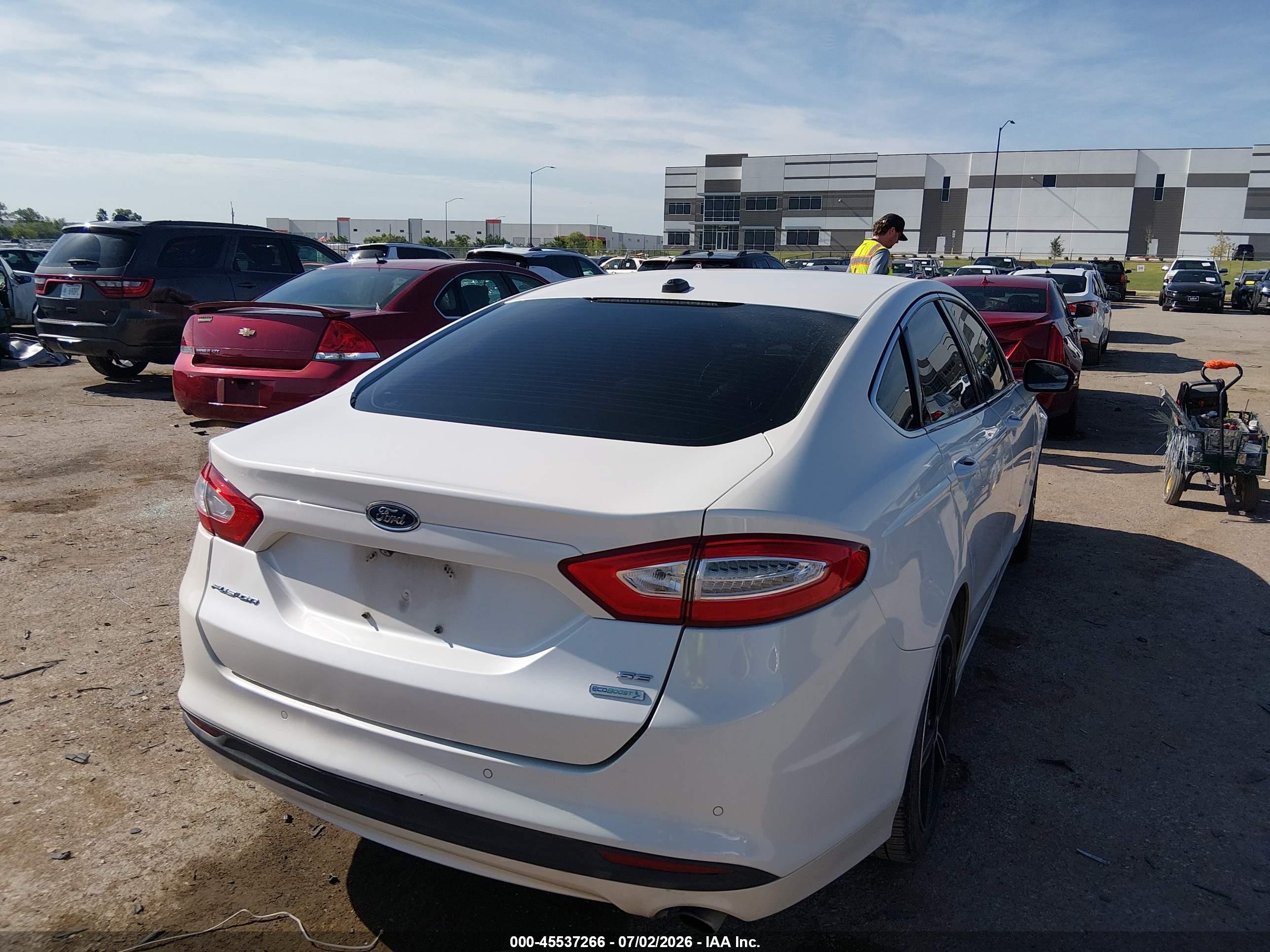 2015 Ford Fusion Se Белый vin: 3FA6P0HD9FR224086