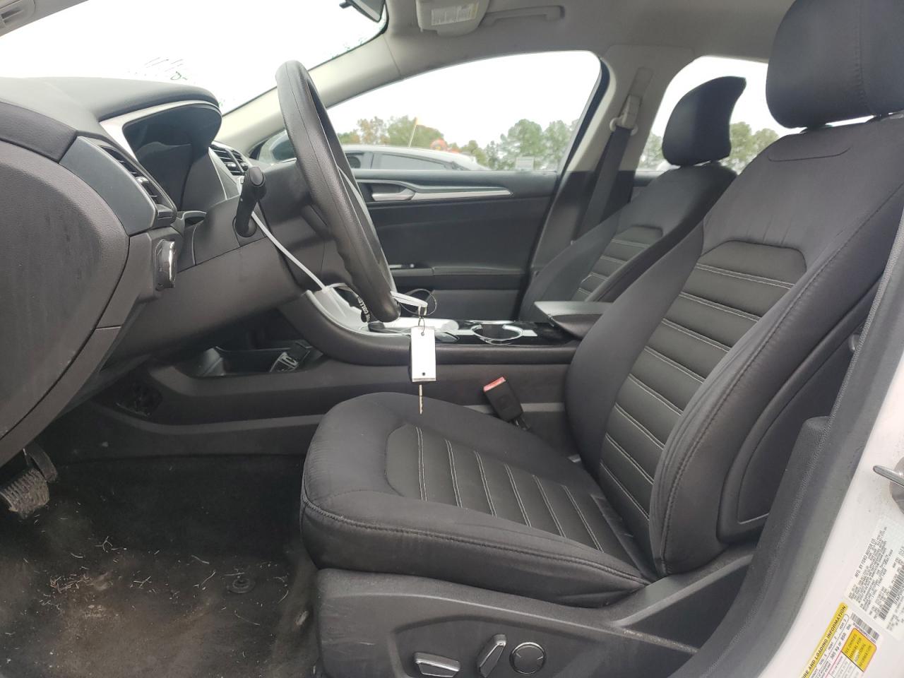 2015 Ford Fusion Se White vin: 3FA6P0HD9FR273885