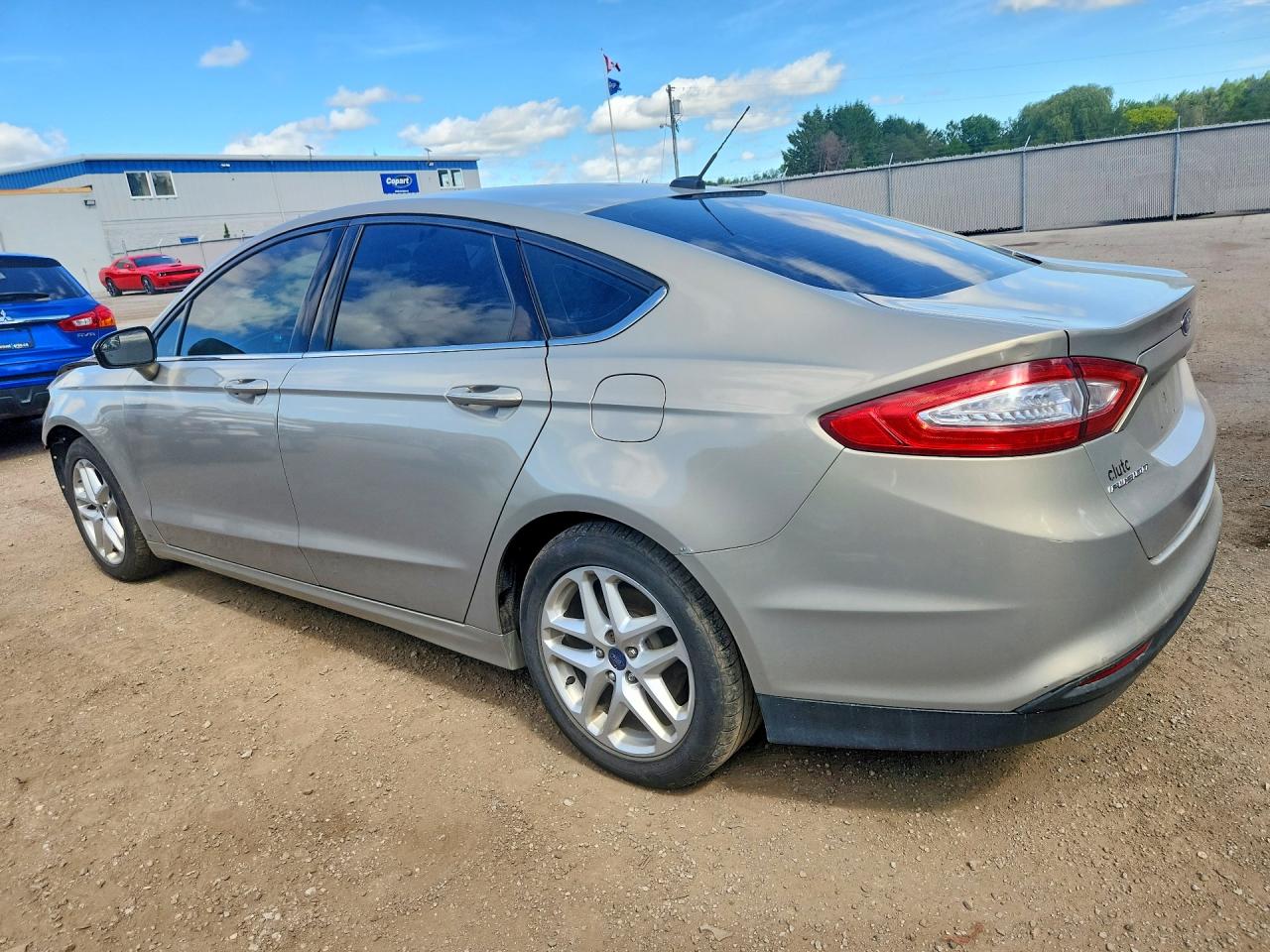 2015 Ford Fusion Se Beige vin: 3FA6P0HD9FR298754