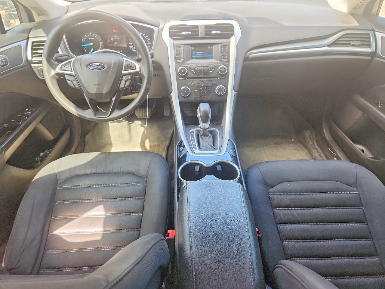 2015 Ford Fusion Se Beige vin: 3FA6P0HD9FR298754