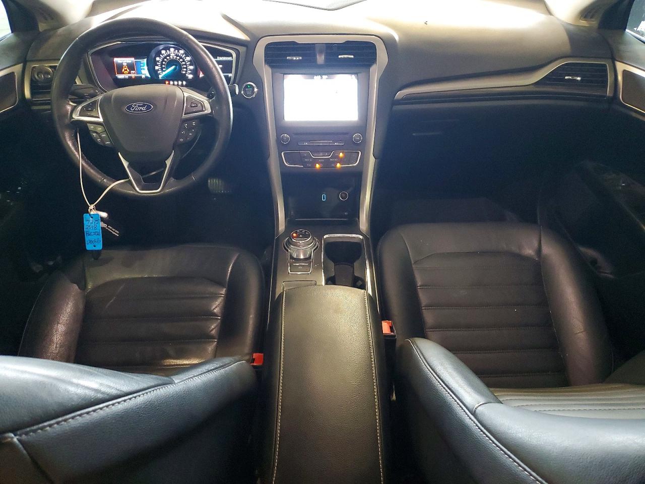 2018 Ford Fusion Se Black vin: 3FA6P0HD9JR153514