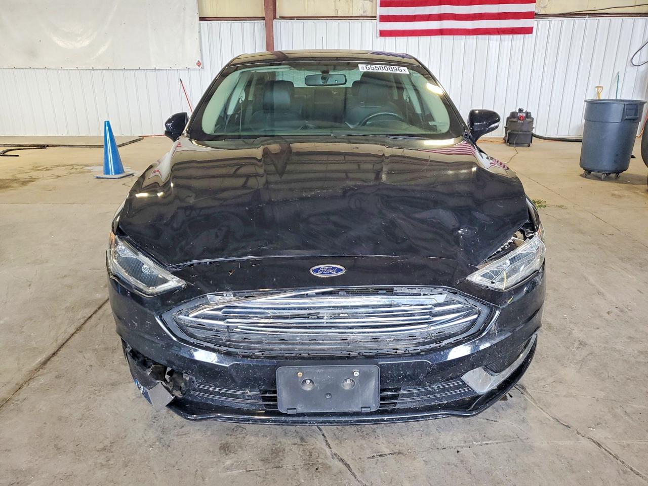 2018 Ford Fusion Se Black vin: 3FA6P0HD9JR153514