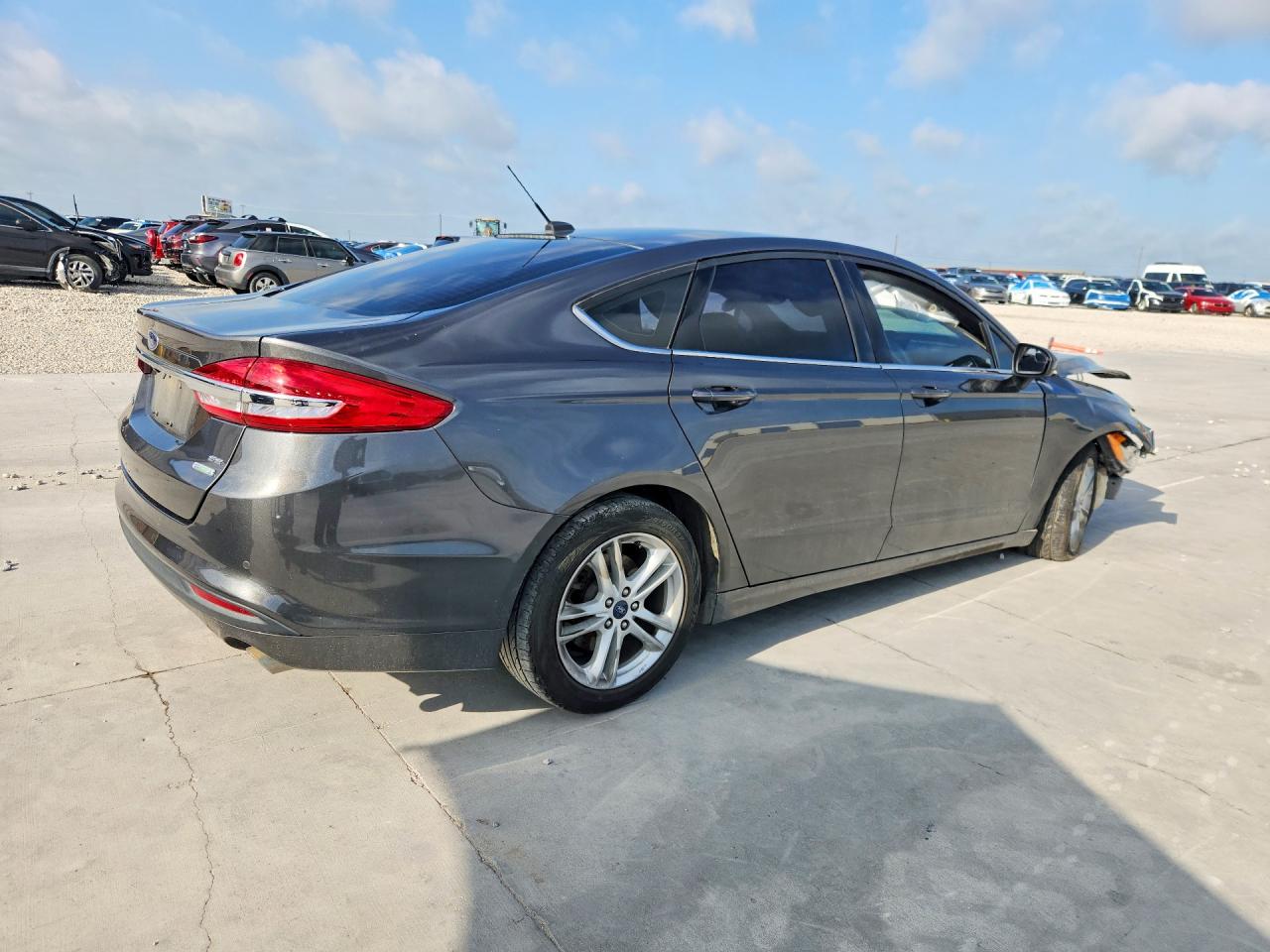 2018 Ford Fusion Se Gray vin: 3FA6P0HD9JR218054