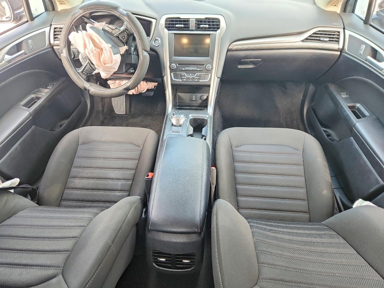 2018 Ford Fusion Se Gray vin: 3FA6P0HD9JR218054