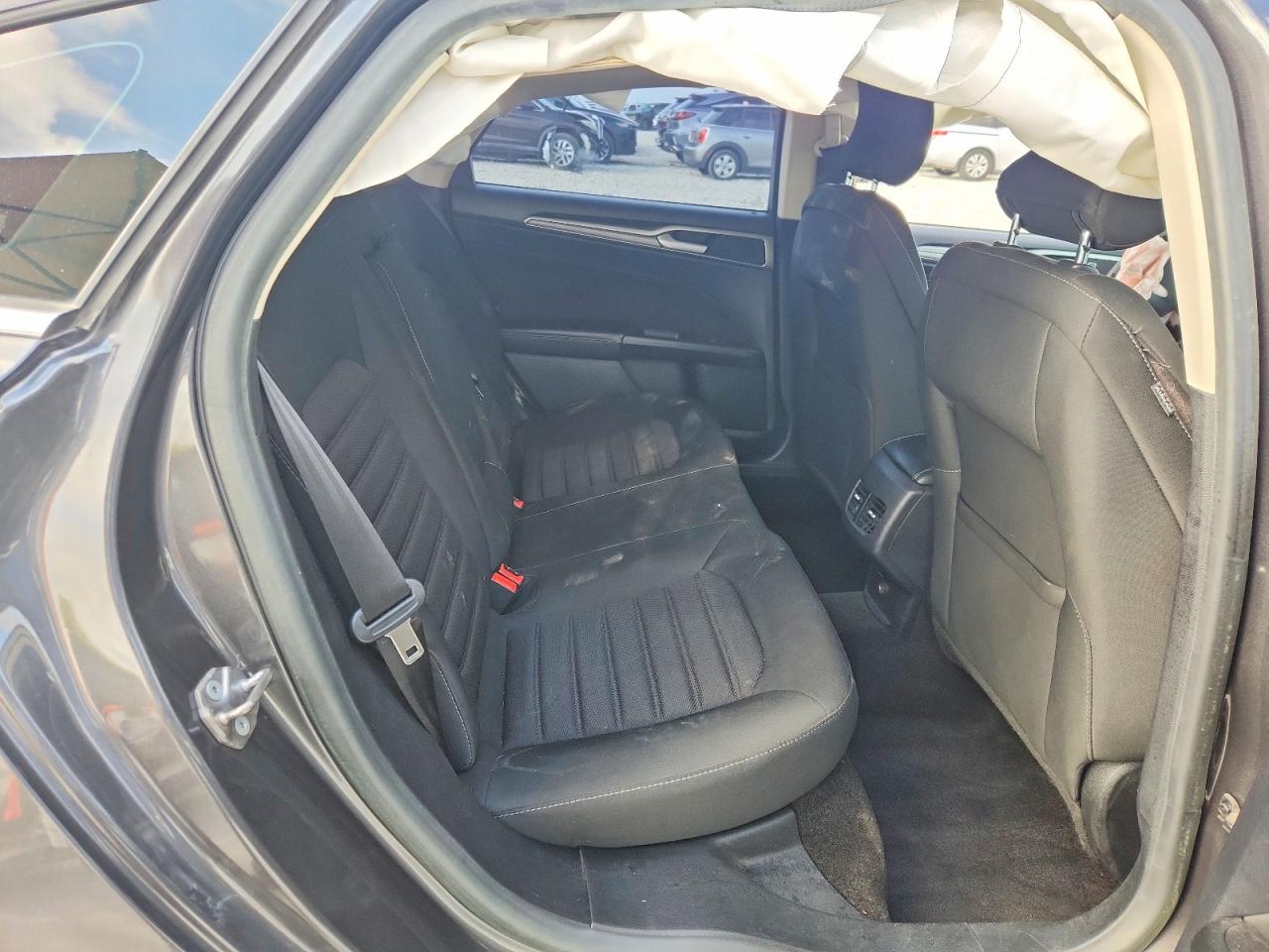 2018 Ford Fusion Se Gray vin: 3FA6P0HD9JR218054