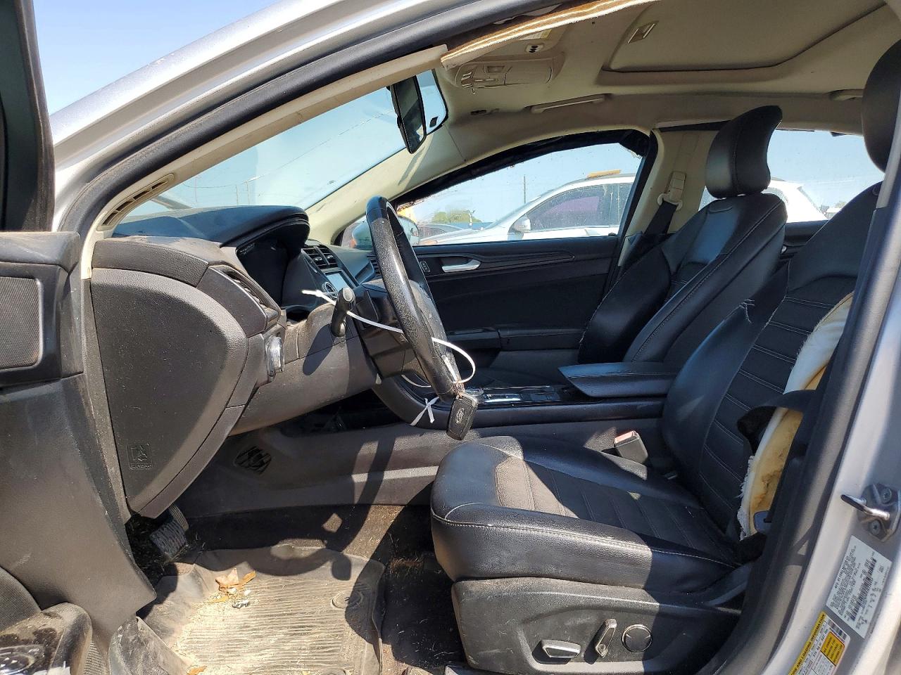2018 Ford Fusion Se Silver vin: 3FA6P0HD9JR230933