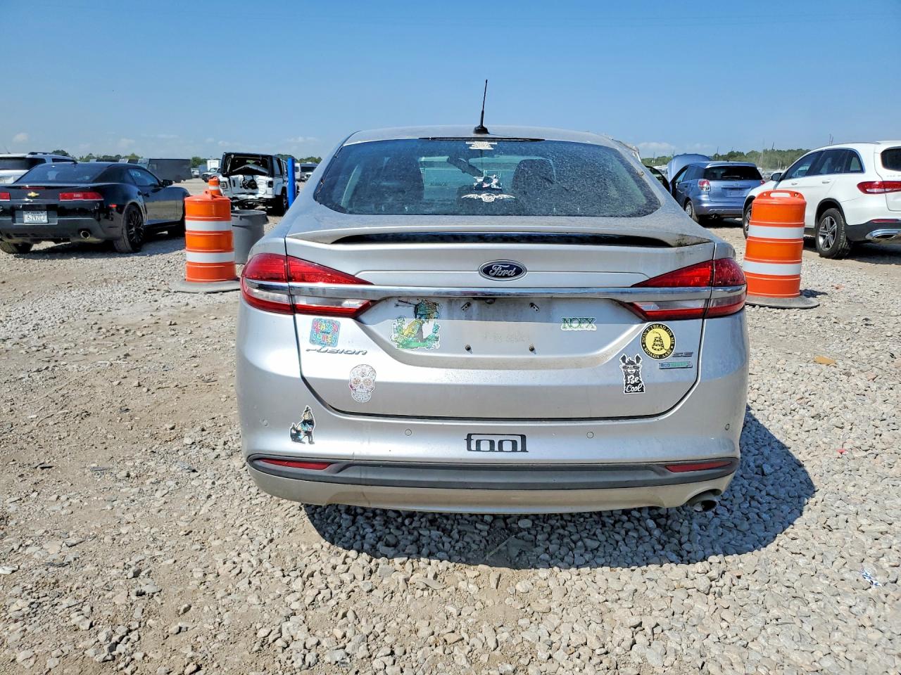 2018 Ford Fusion Se Silver vin: 3FA6P0HD9JR230933