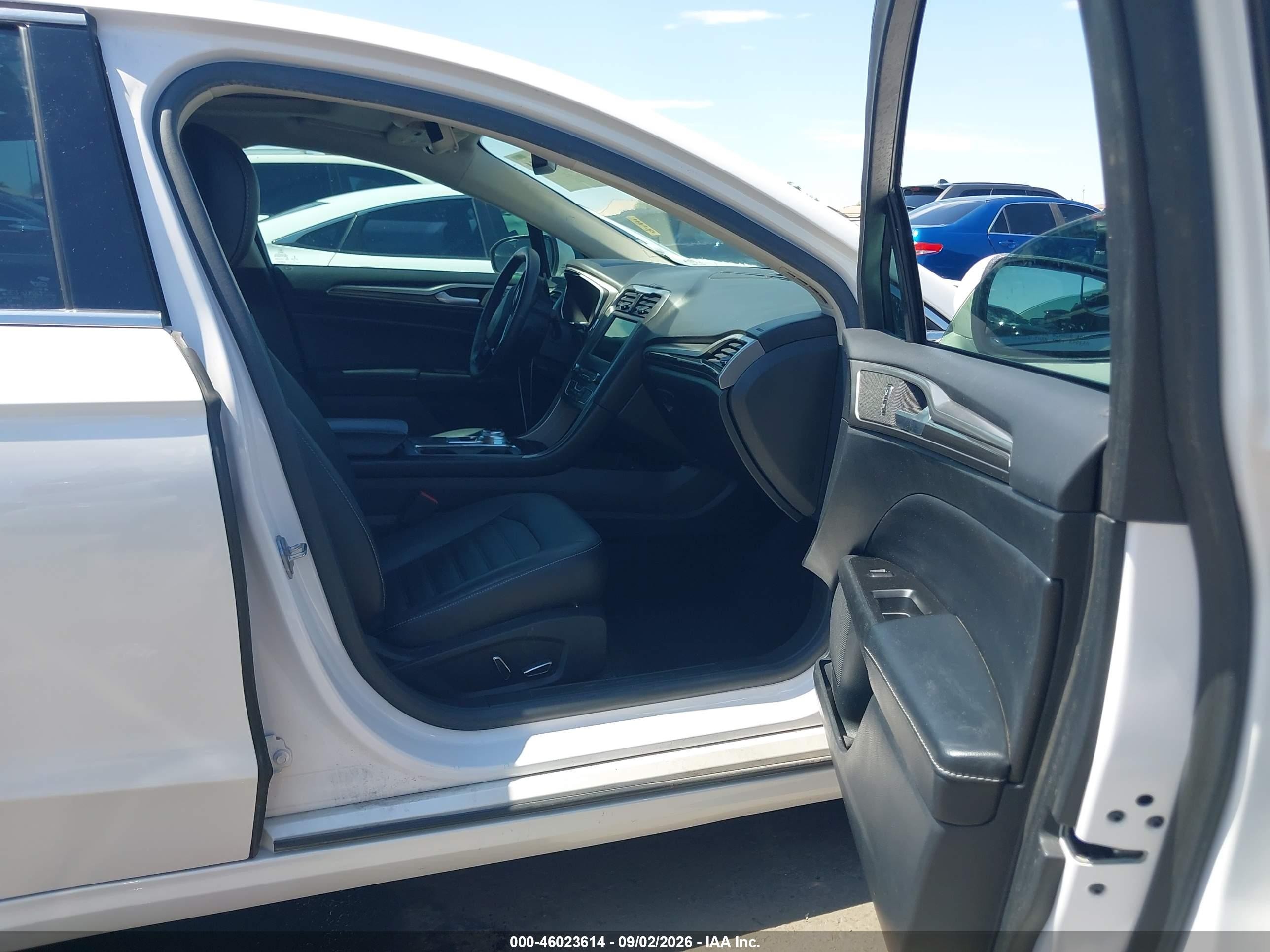 2018 Ford Fusion Se Белый vin: 3FA6P0HD9JR253368