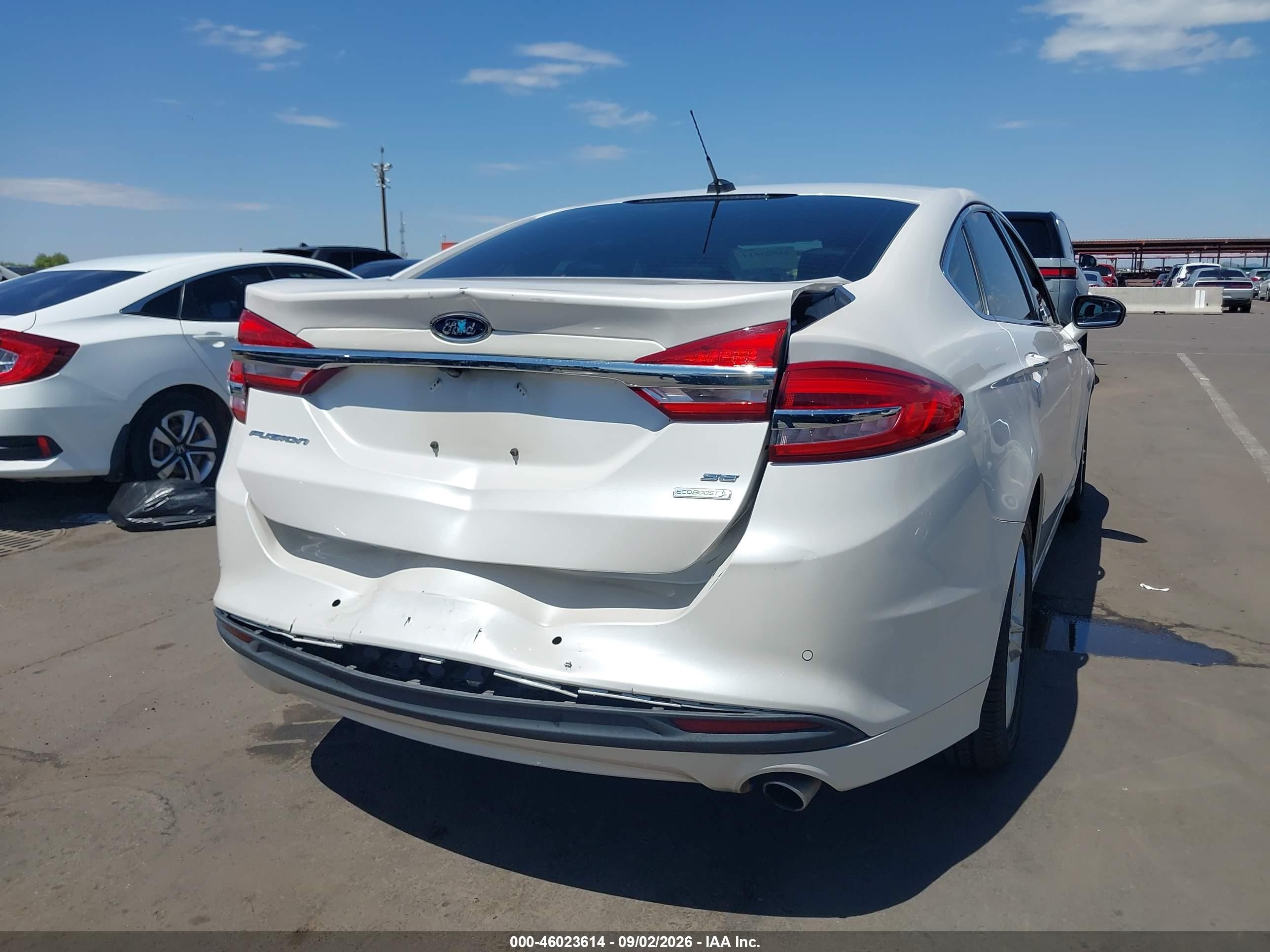 2018 Ford Fusion Se Белый vin: 3FA6P0HD9JR253368