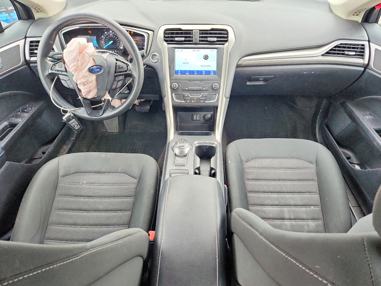2020 Ford Fusion Se Gray vin: 3FA6P0HD9LR139907