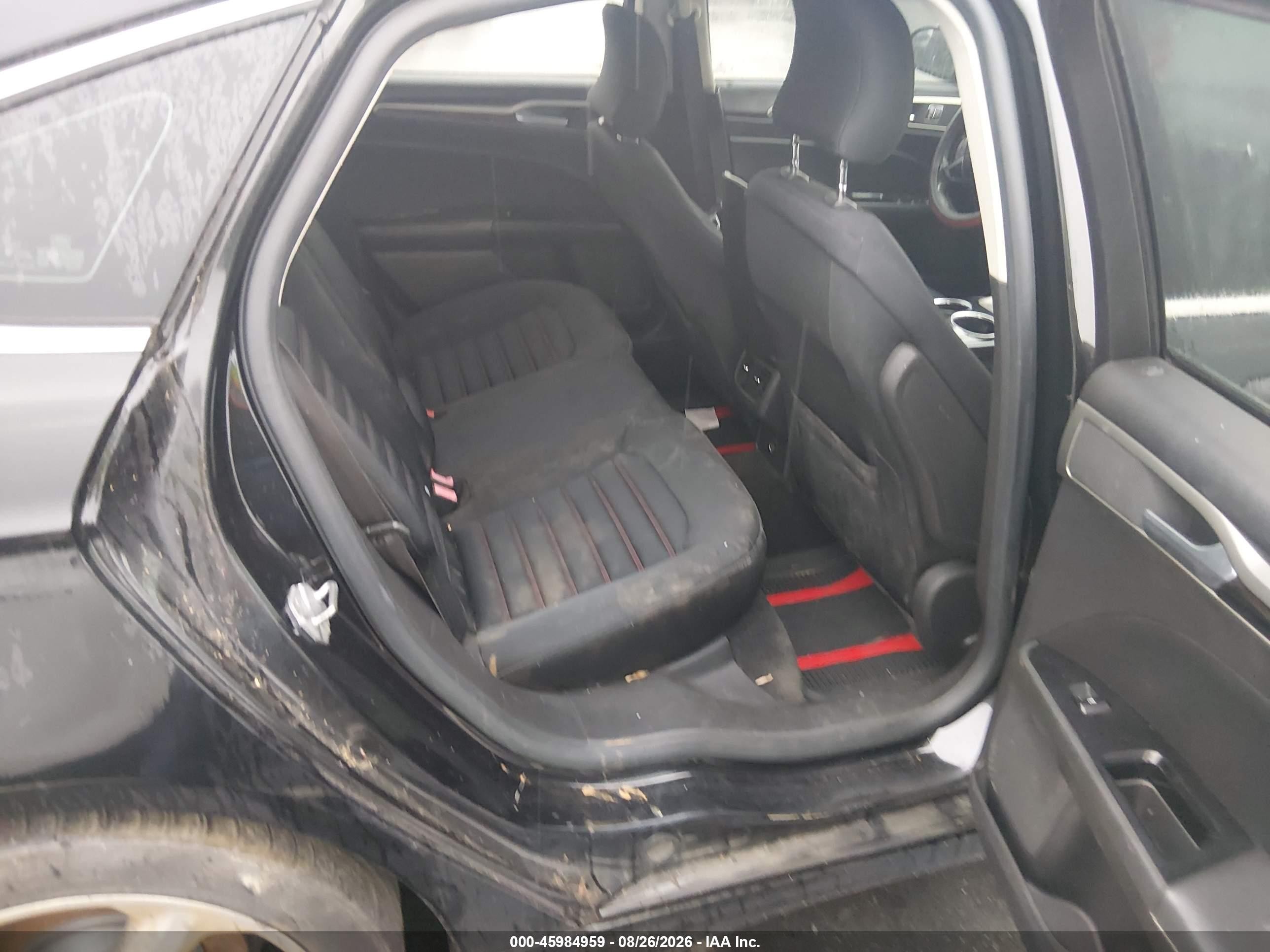 2014 Ford Fusion Se Черный vin: 3FA6P0HDXER144049