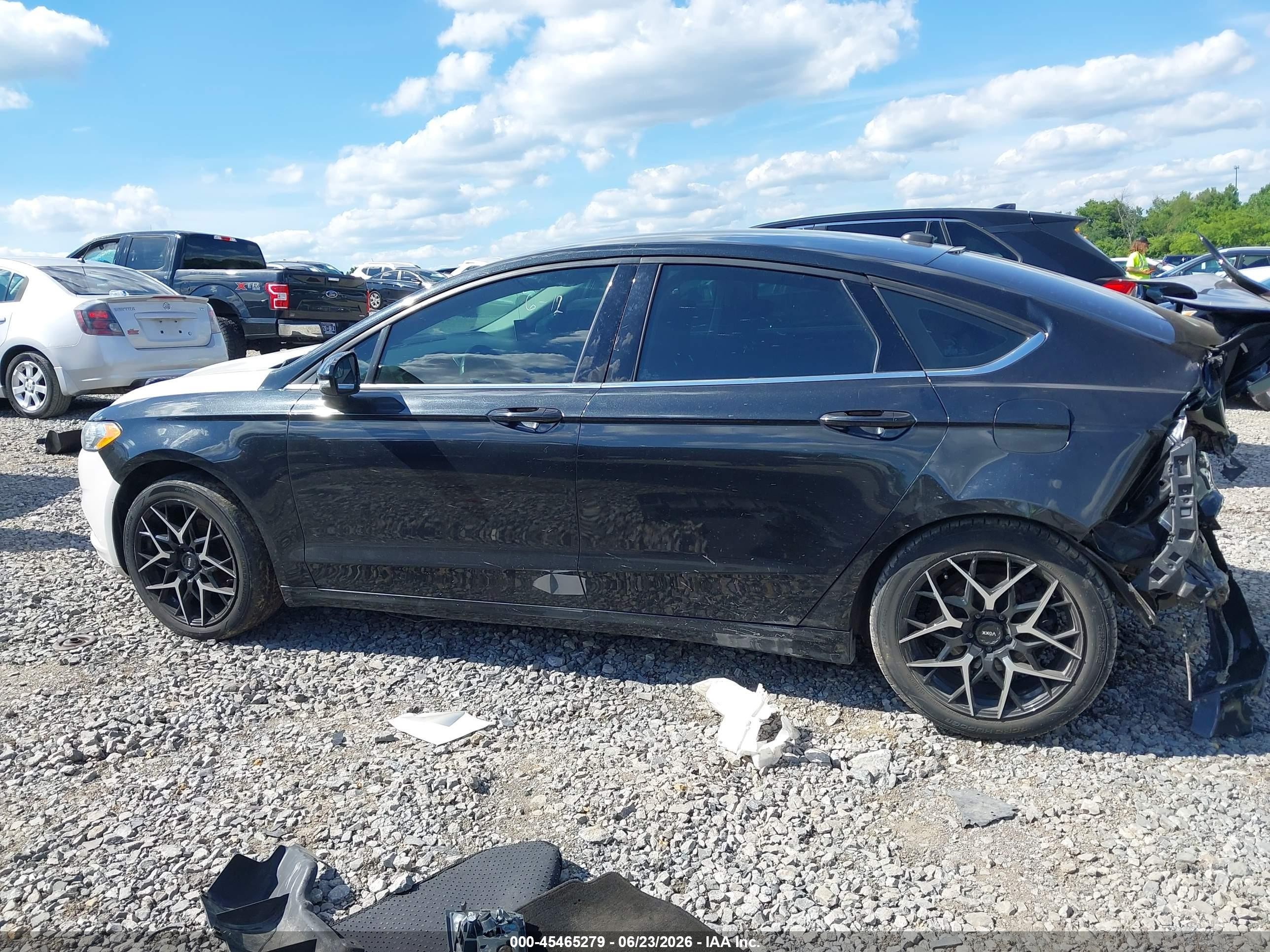 2014 Ford Fusion Se Black vin: 3FA6P0HDXER146027