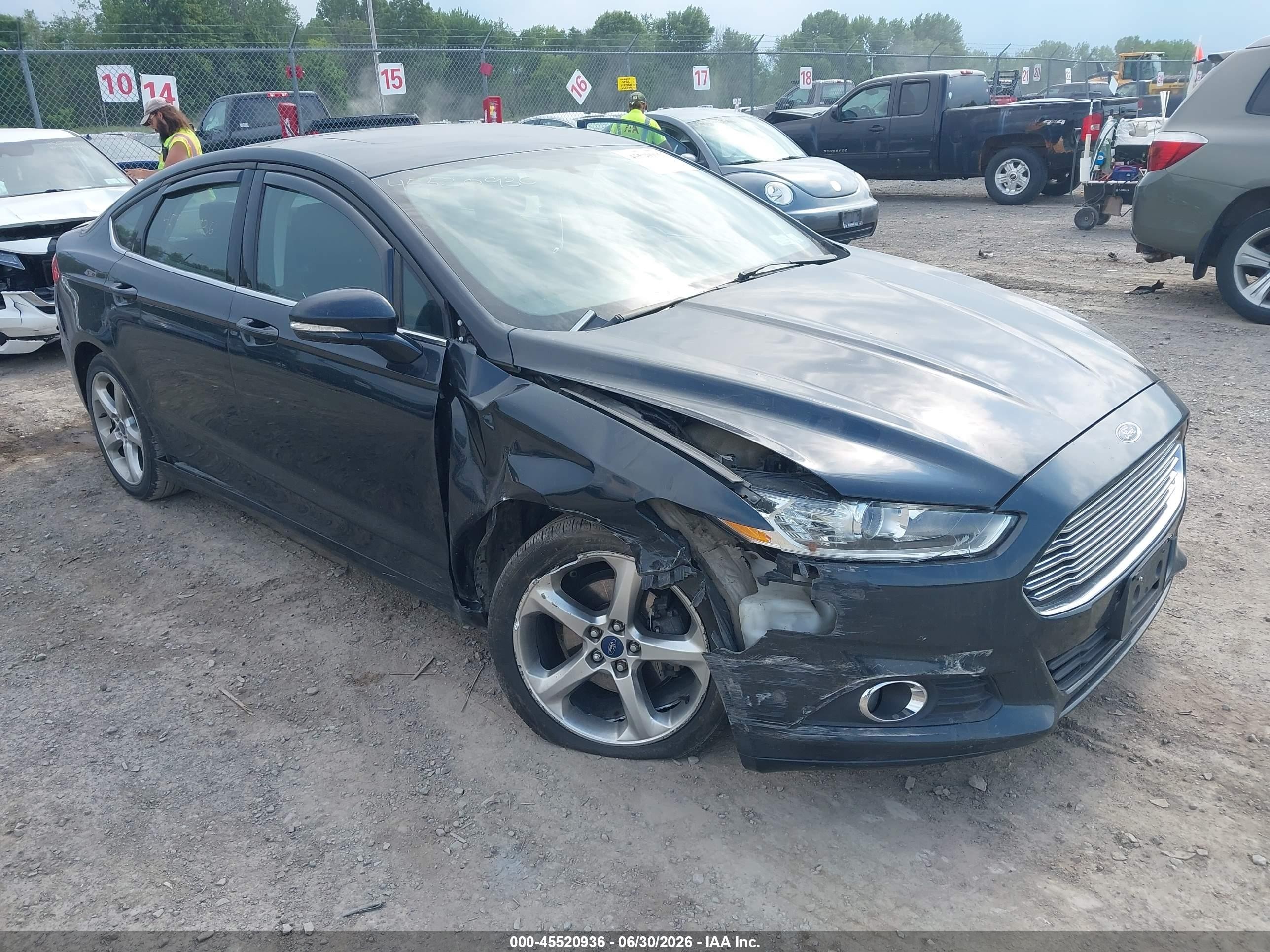 2014 Ford Fusion Se Черный vin: 3FA6P0HDXER166875