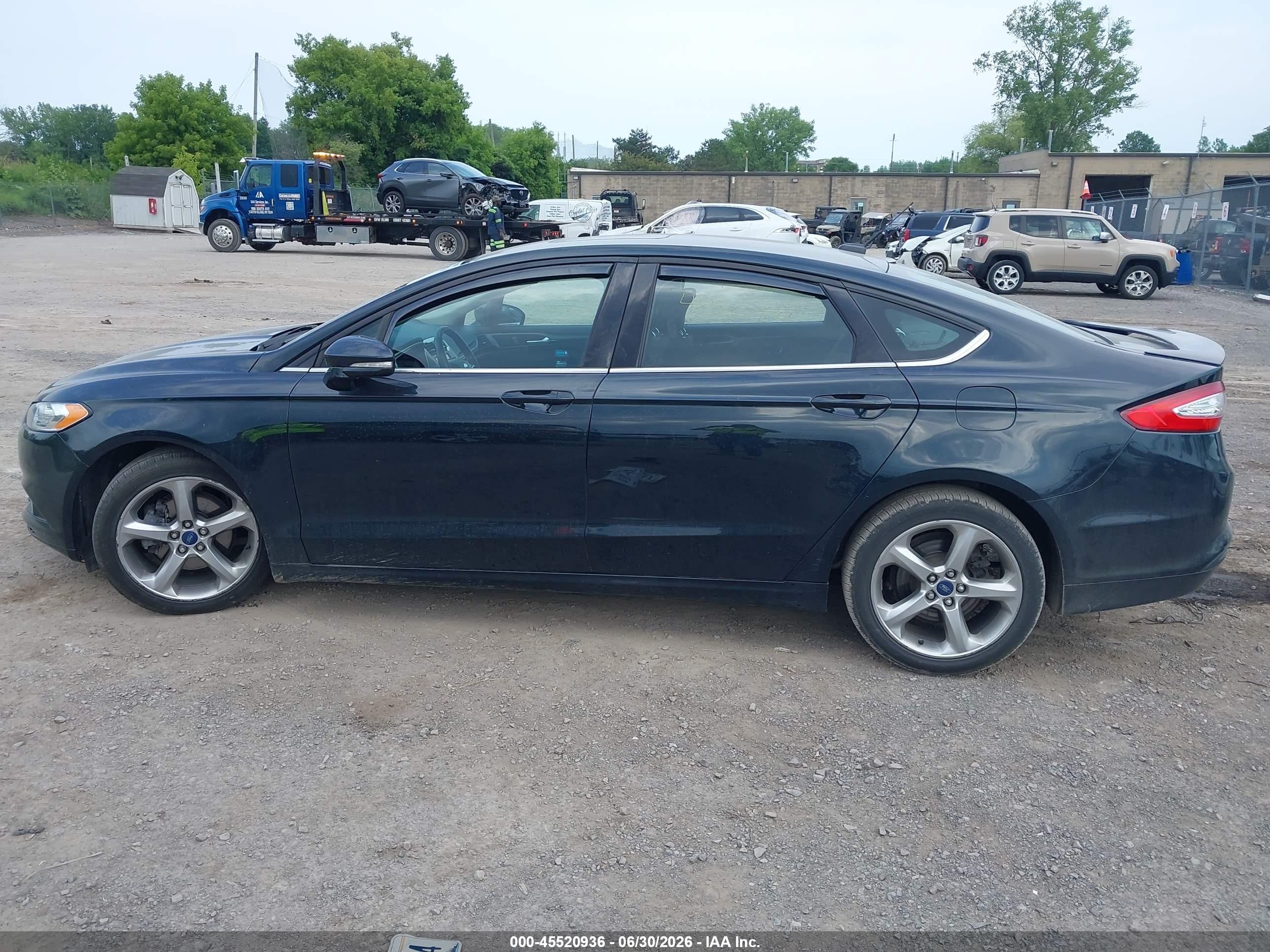 2014 Ford Fusion Se Черный vin: 3FA6P0HDXER166875