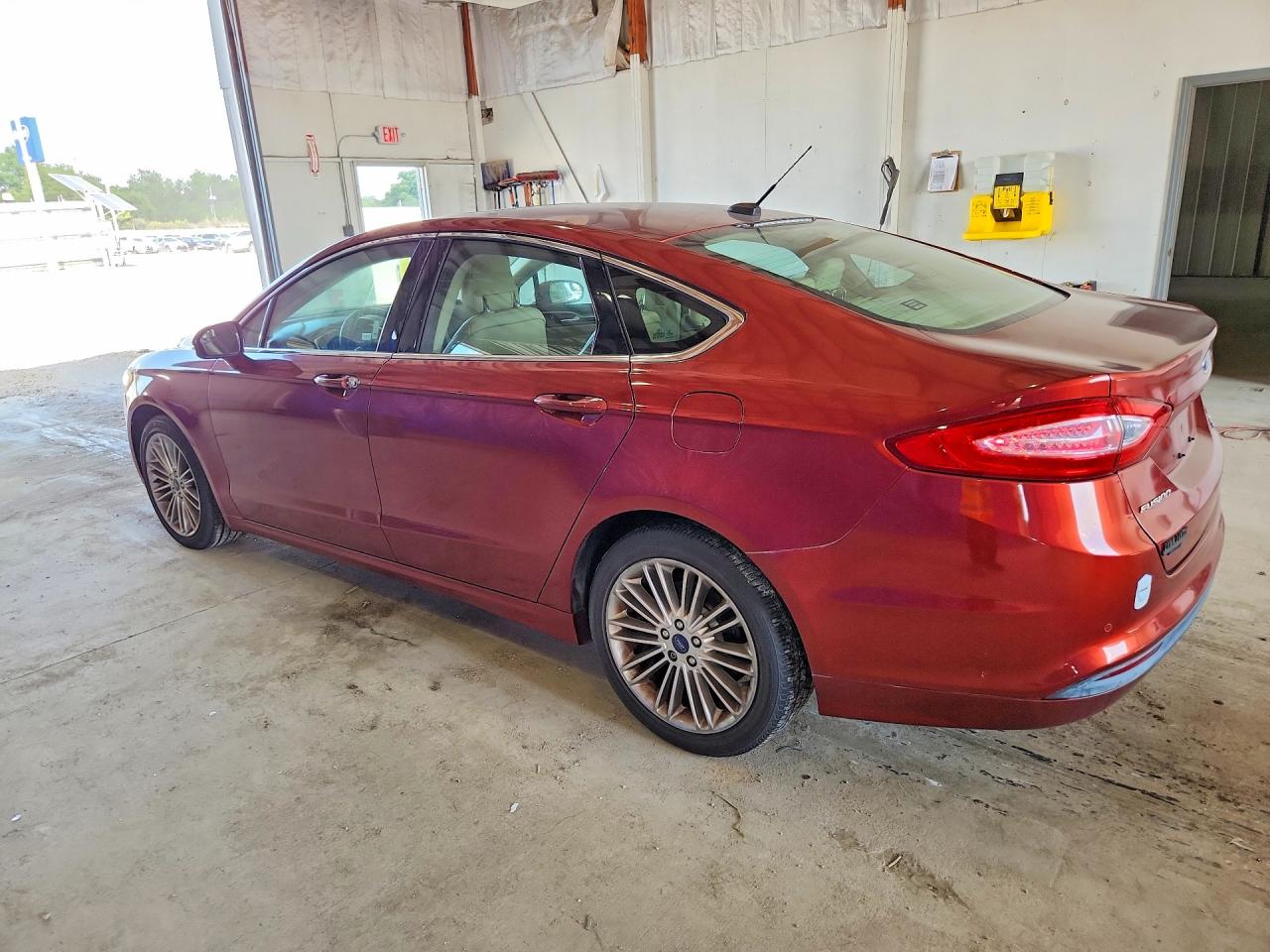 2014 Ford Fusion Se Red vin: 3FA6P0HDXER173518