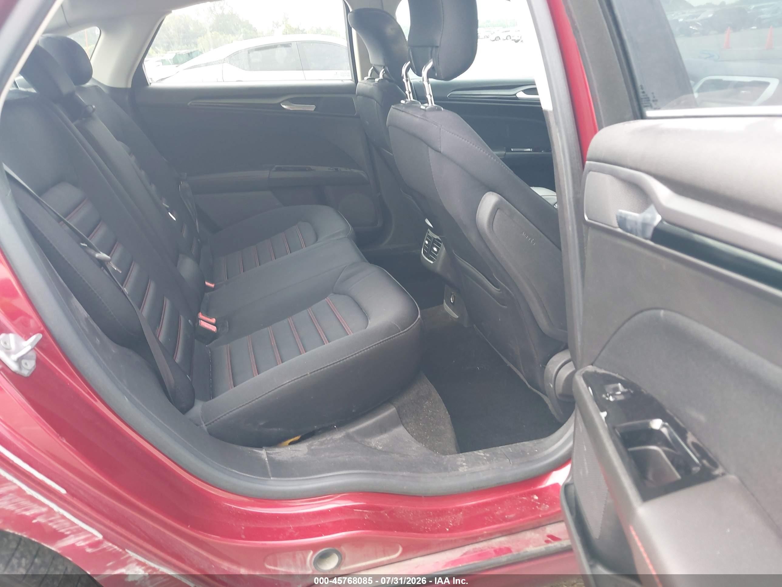 2014 Ford Fusion Se Burgundy vin: 3FA6P0HDXER181568
