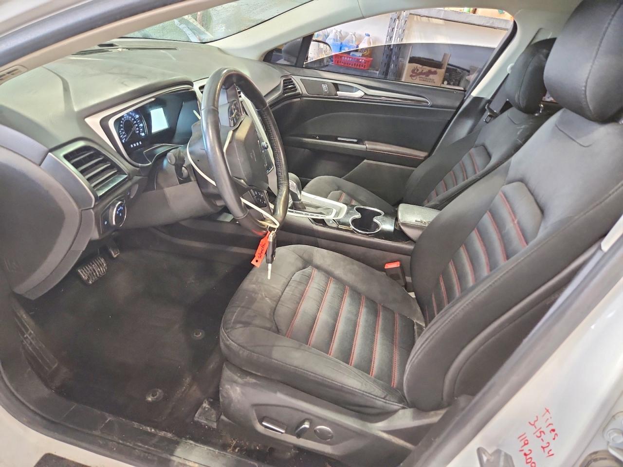 2014 Ford Fusion Se Black vin: 3FA6P0HDXER202063