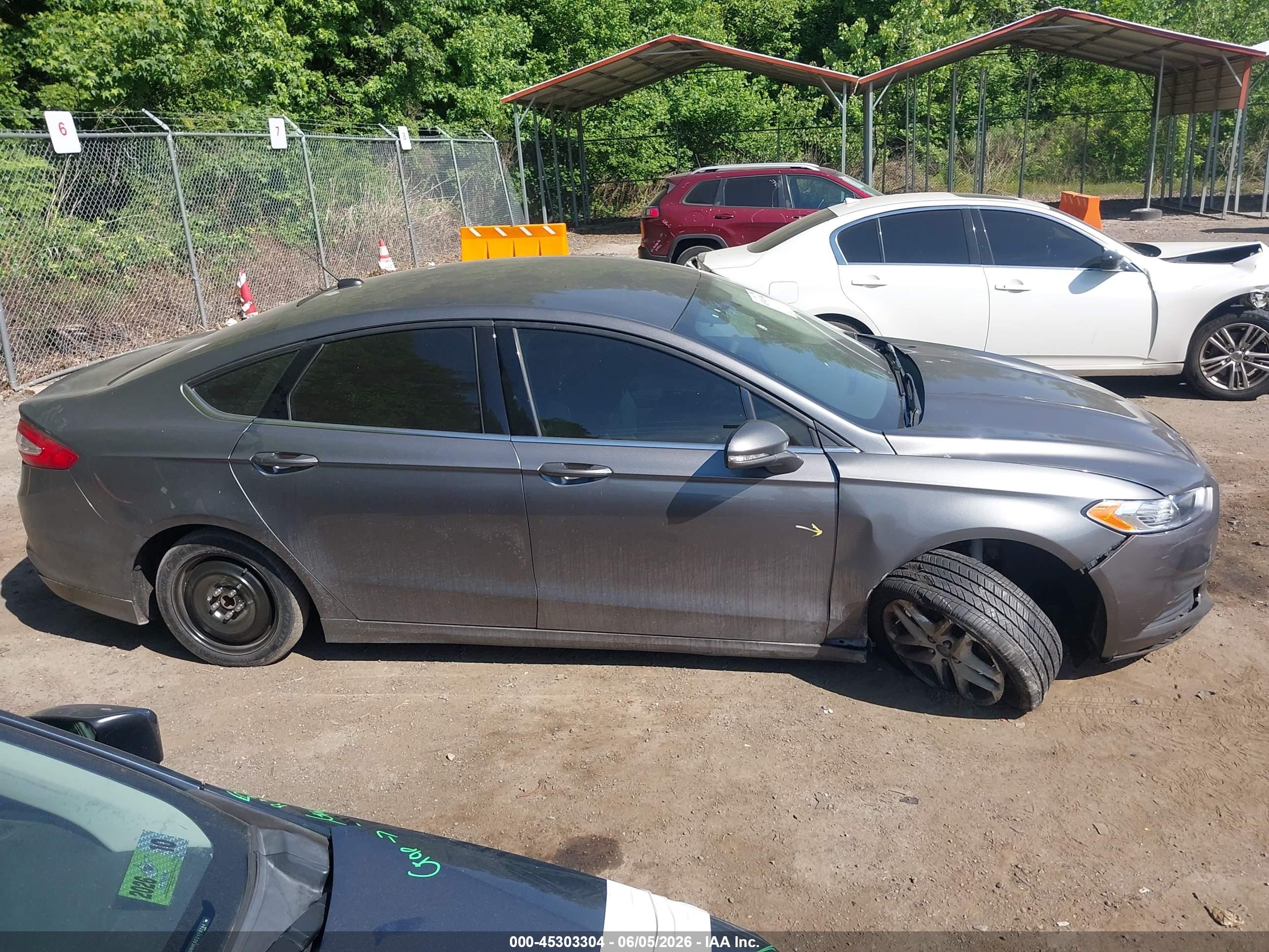 2014 Ford Fusion Se Silver vin: 3FA6P0HDXER281718