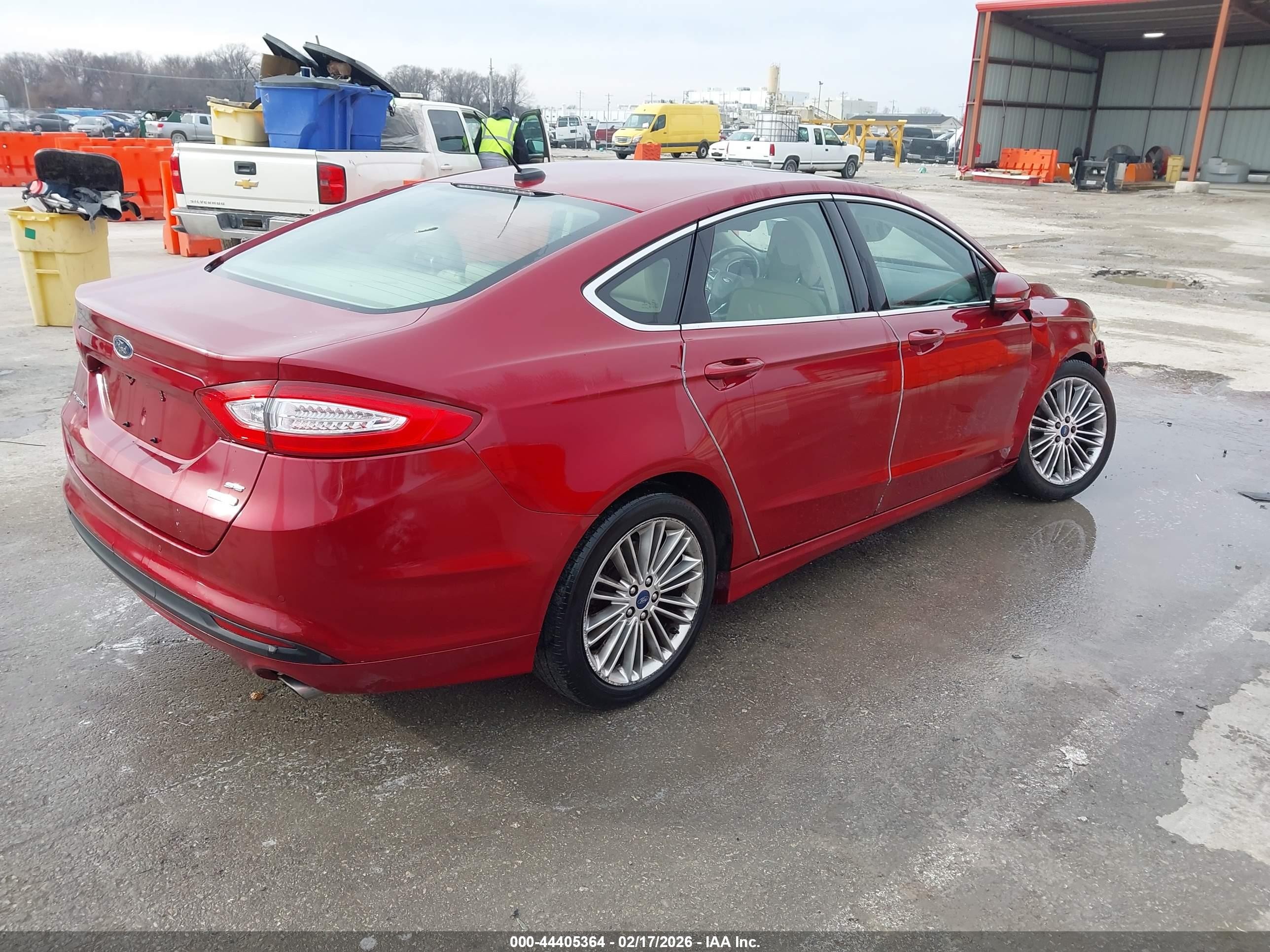 2014 Ford Fusion Se Red vin: 3FA6P0HDXER306097