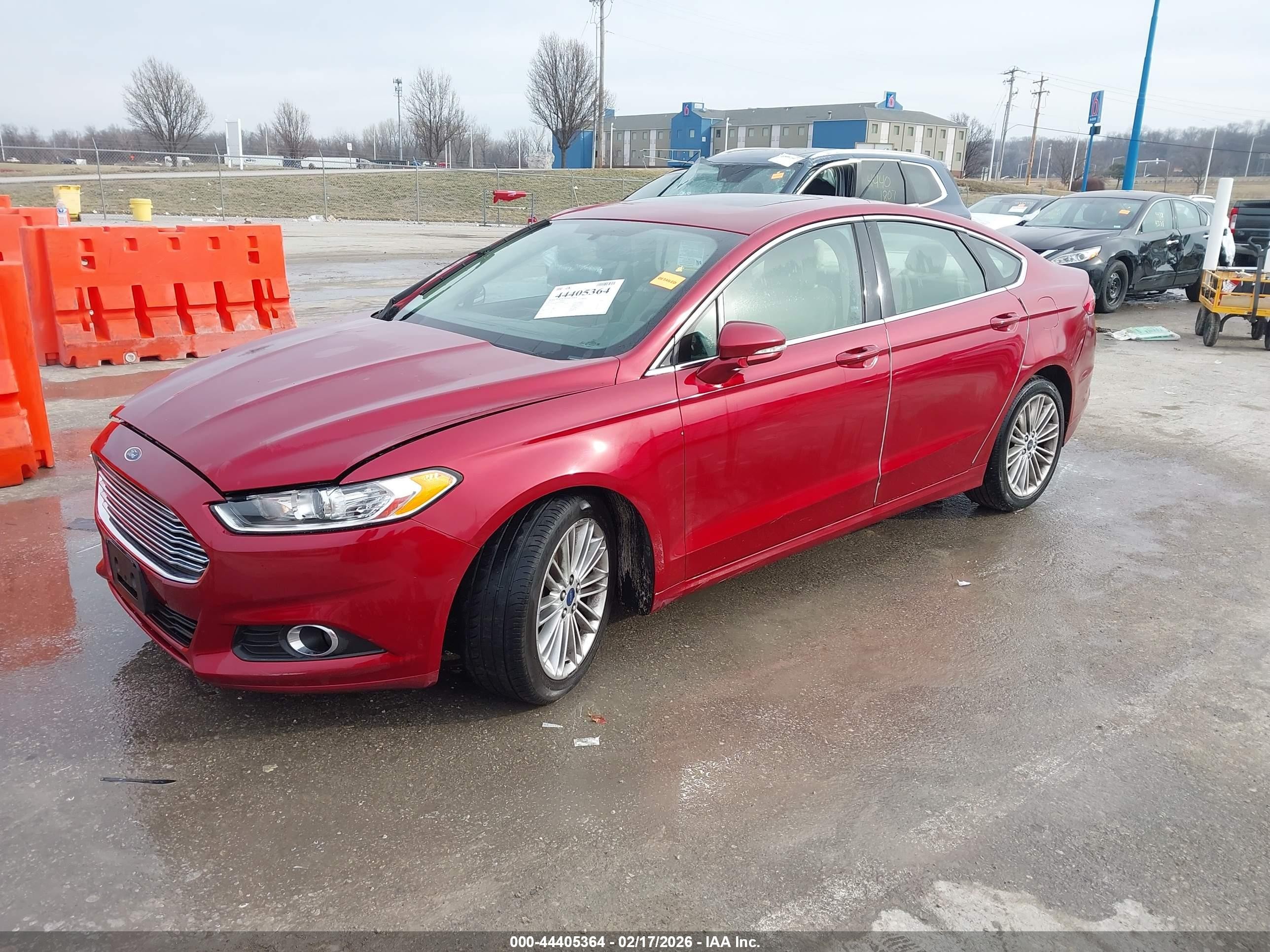 2014 Ford Fusion Se Red vin: 3FA6P0HDXER306097