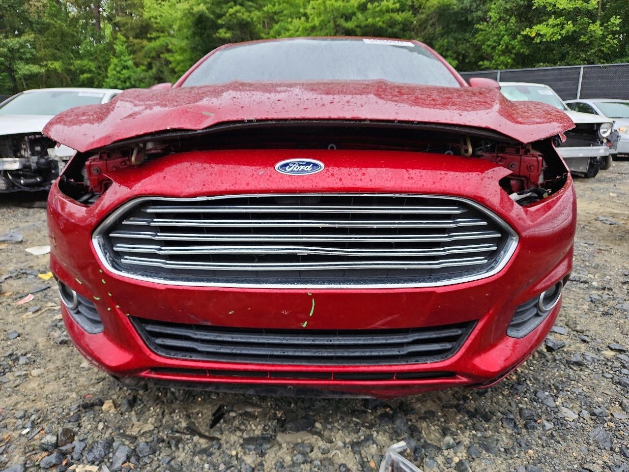 2014 Ford Fusion Se Red vin: 3FA6P0HDXER343098