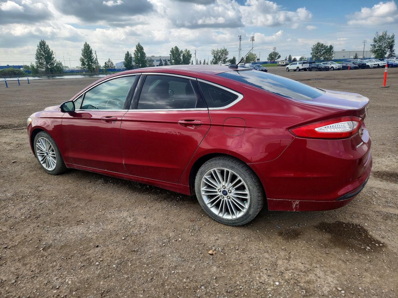 2014 Ford Fusion Se Красный vin: 3FA6P0HDXER370513