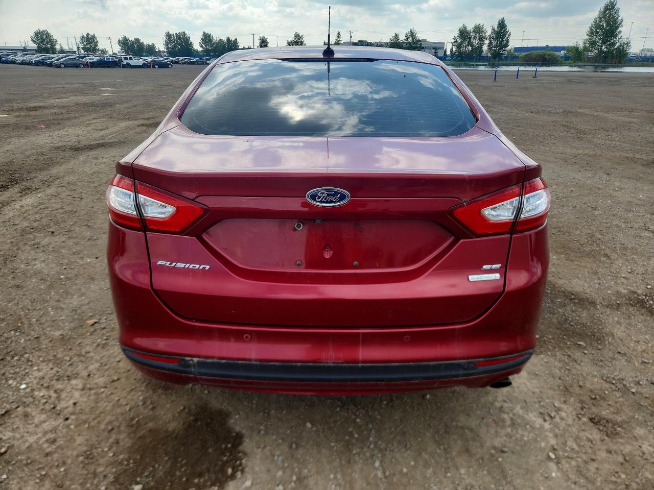 2014 Ford Fusion Se Красный vin: 3FA6P0HDXER370513