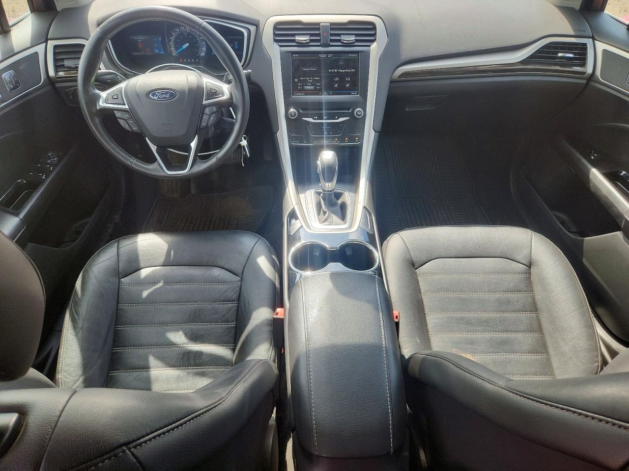 2014 Ford Fusion Se Красный vin: 3FA6P0HDXER370513