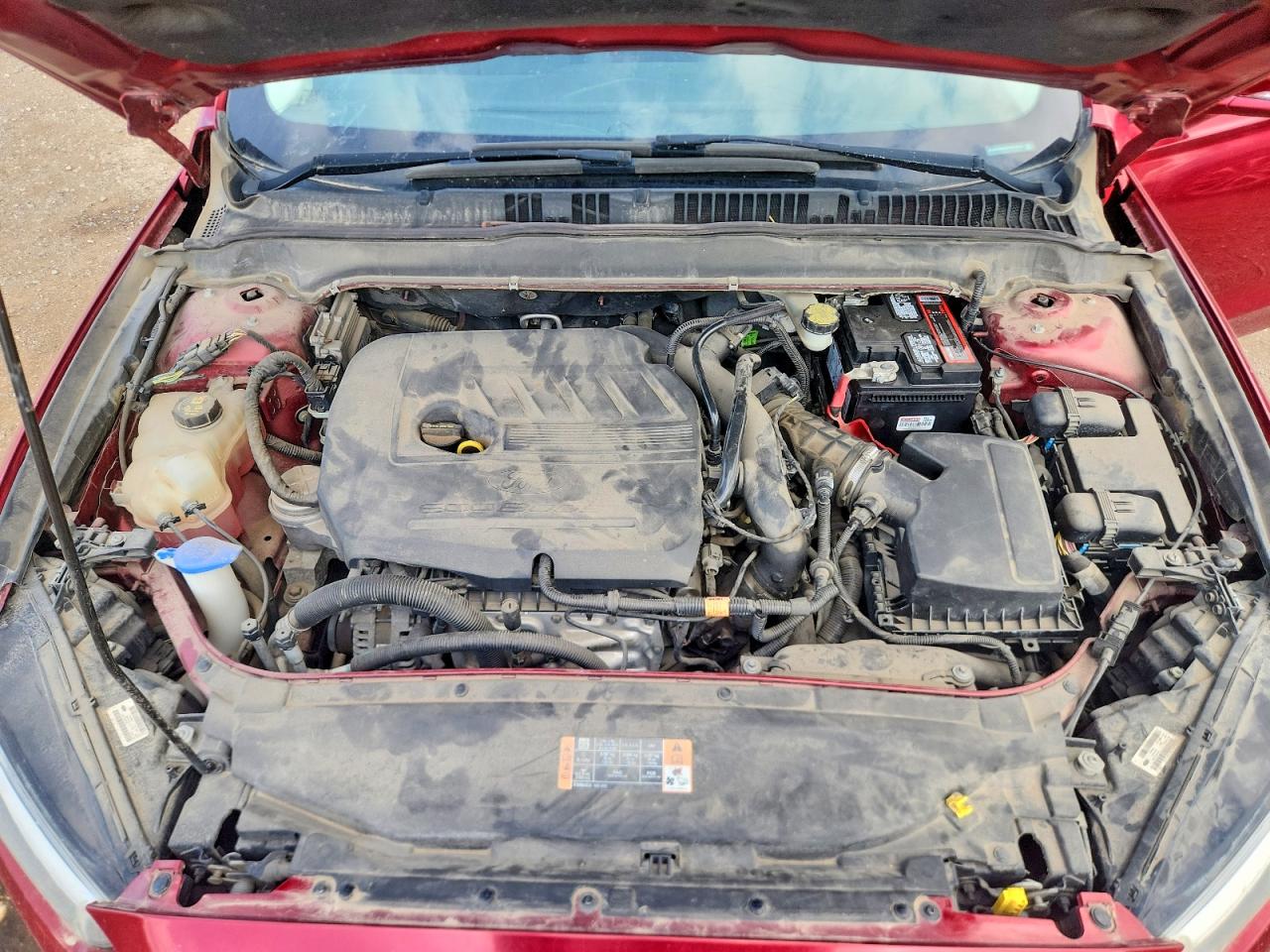 2014 Ford Fusion Se Красный vin: 3FA6P0HDXER370513