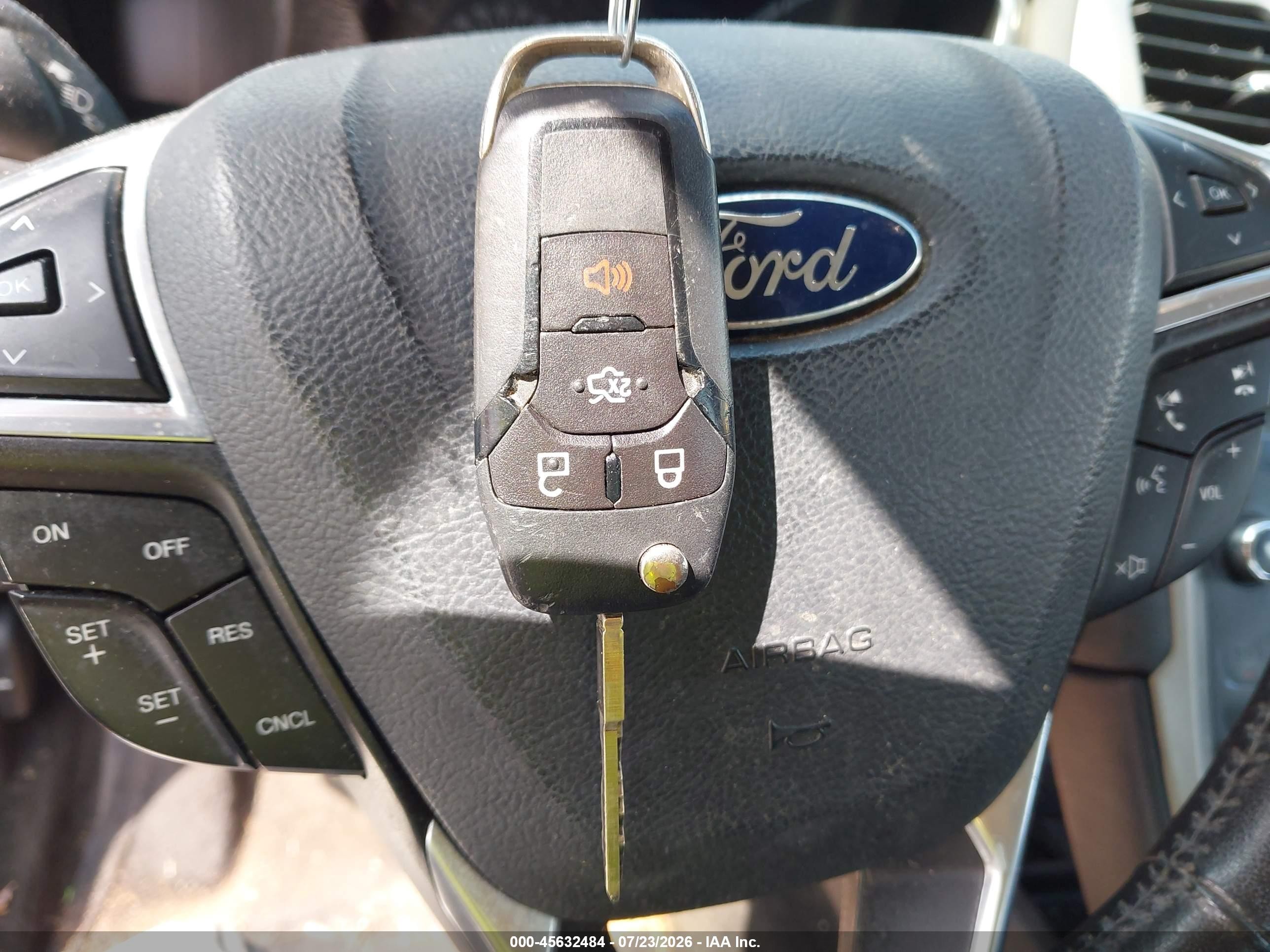 2014 Ford Fusion Se Gray vin: 3FA6P0HDXER385402
