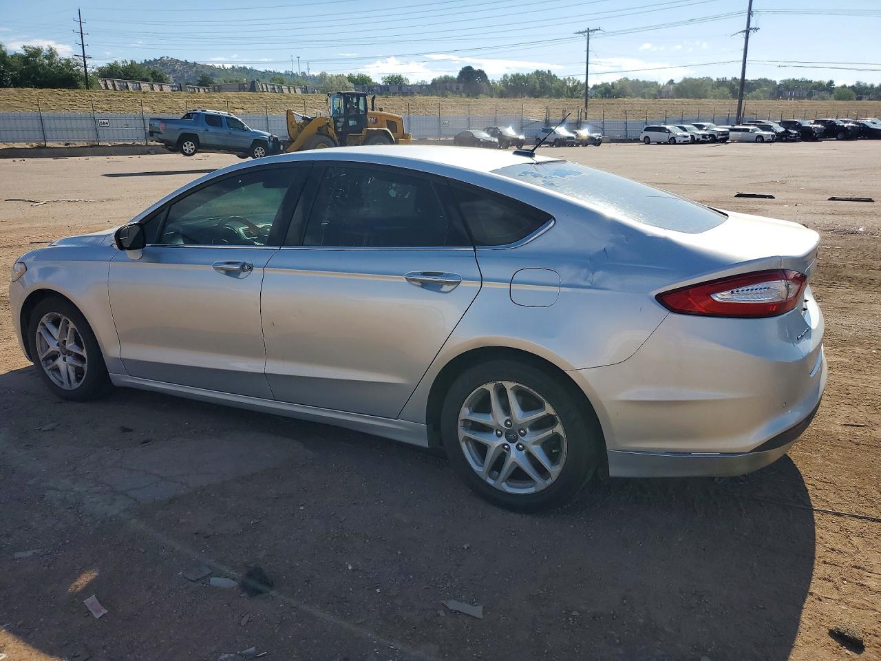 2015 Ford Fusion Se Серебряный vin: 3FA6P0HDXFR194502