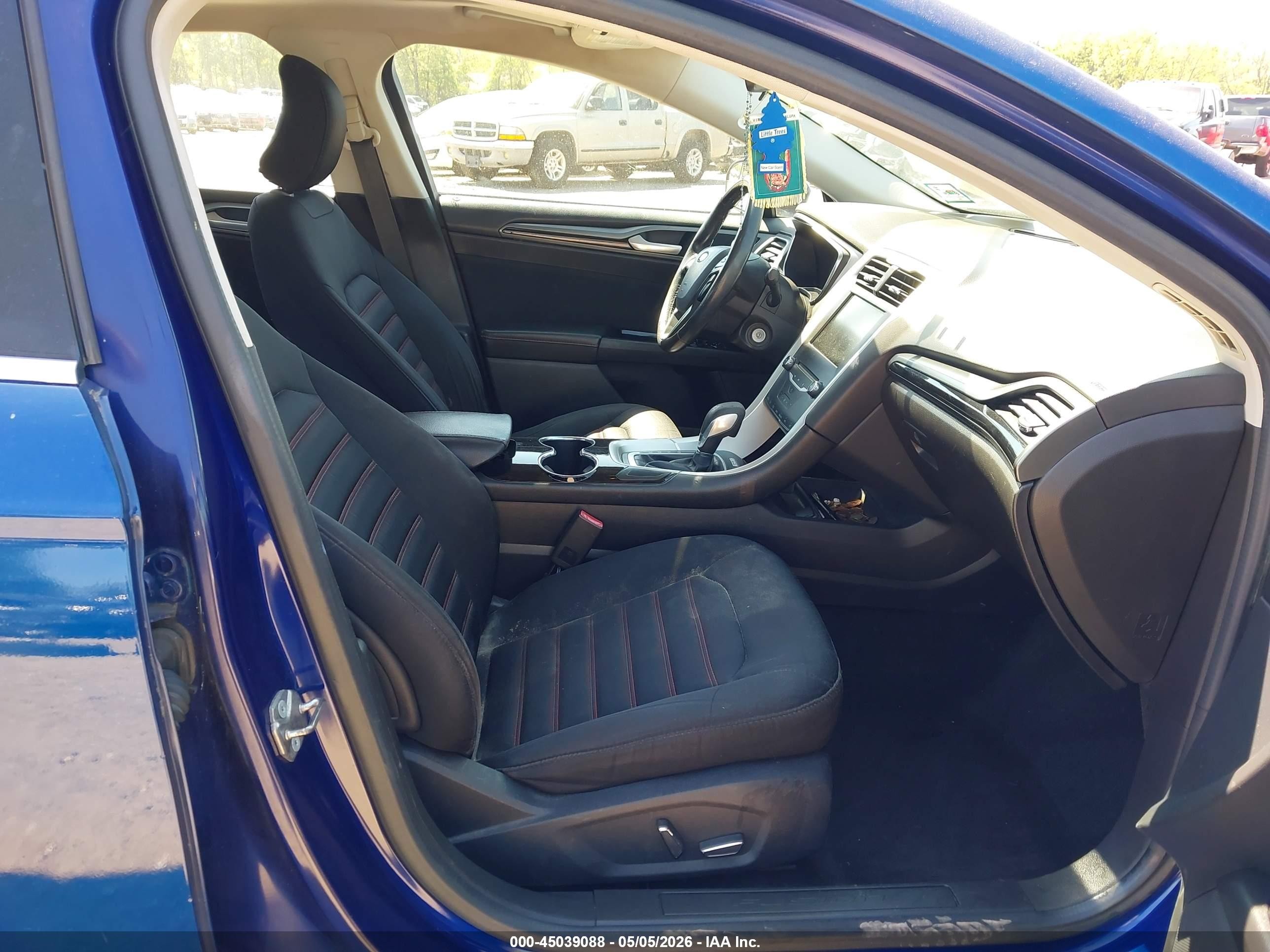 2015 Ford Fusion Se Blue vin: 3FA6P0HDXFR217423