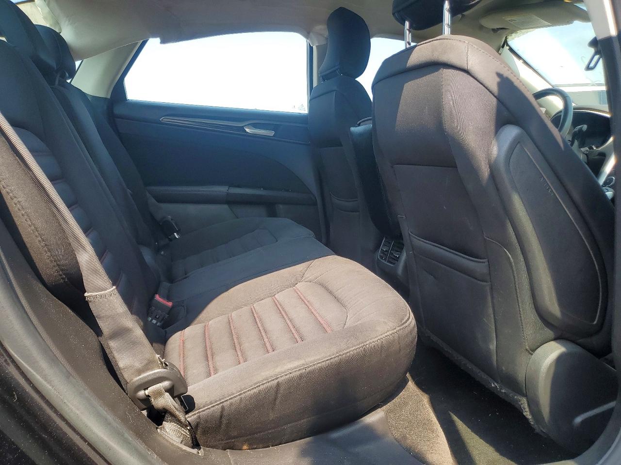 2015 Ford Fusion Se Black vin: 3FA6P0HDXFR236733