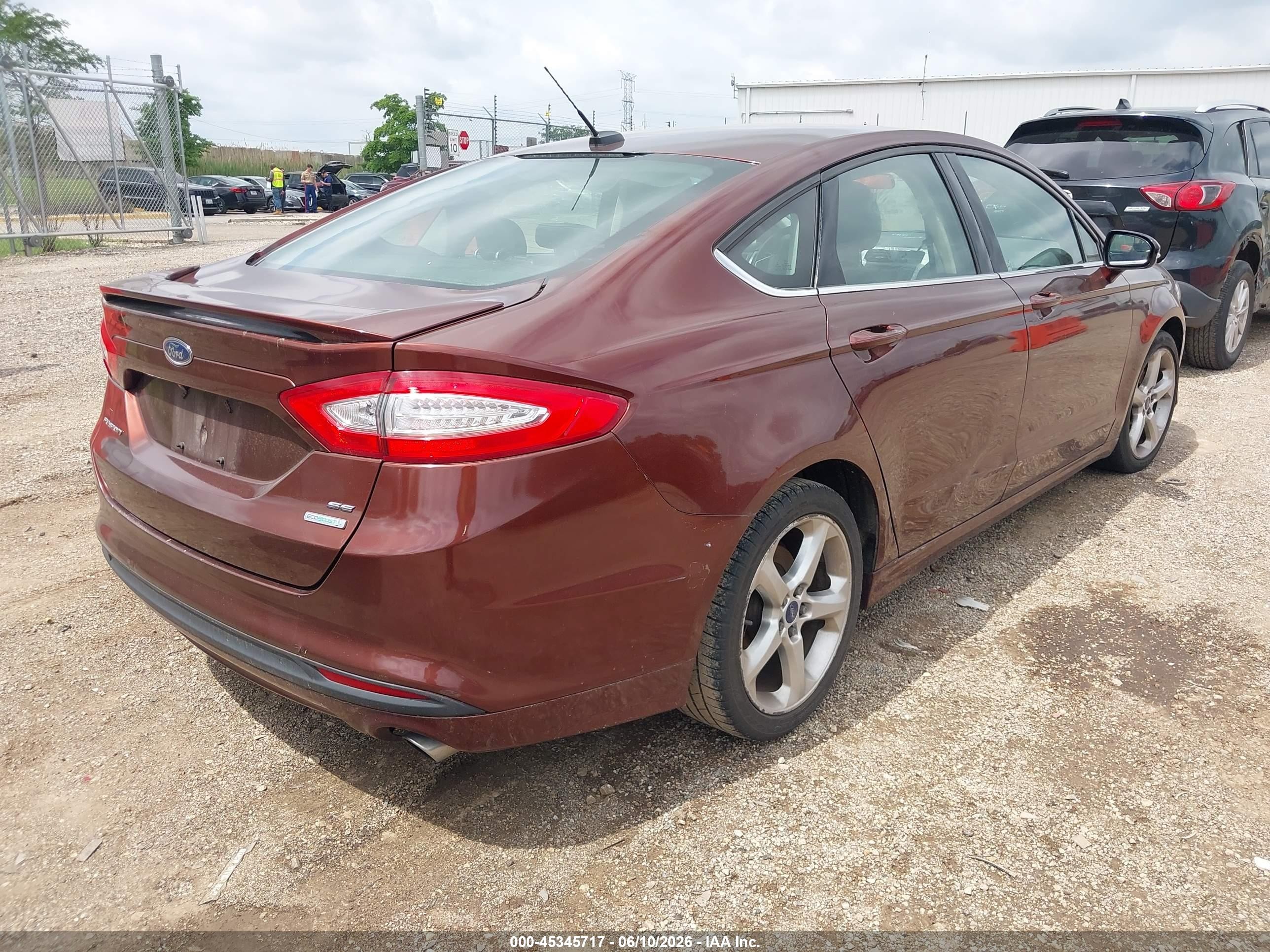 2015 Ford Fusion Se Red vin: 3FA6P0HDXFR236845