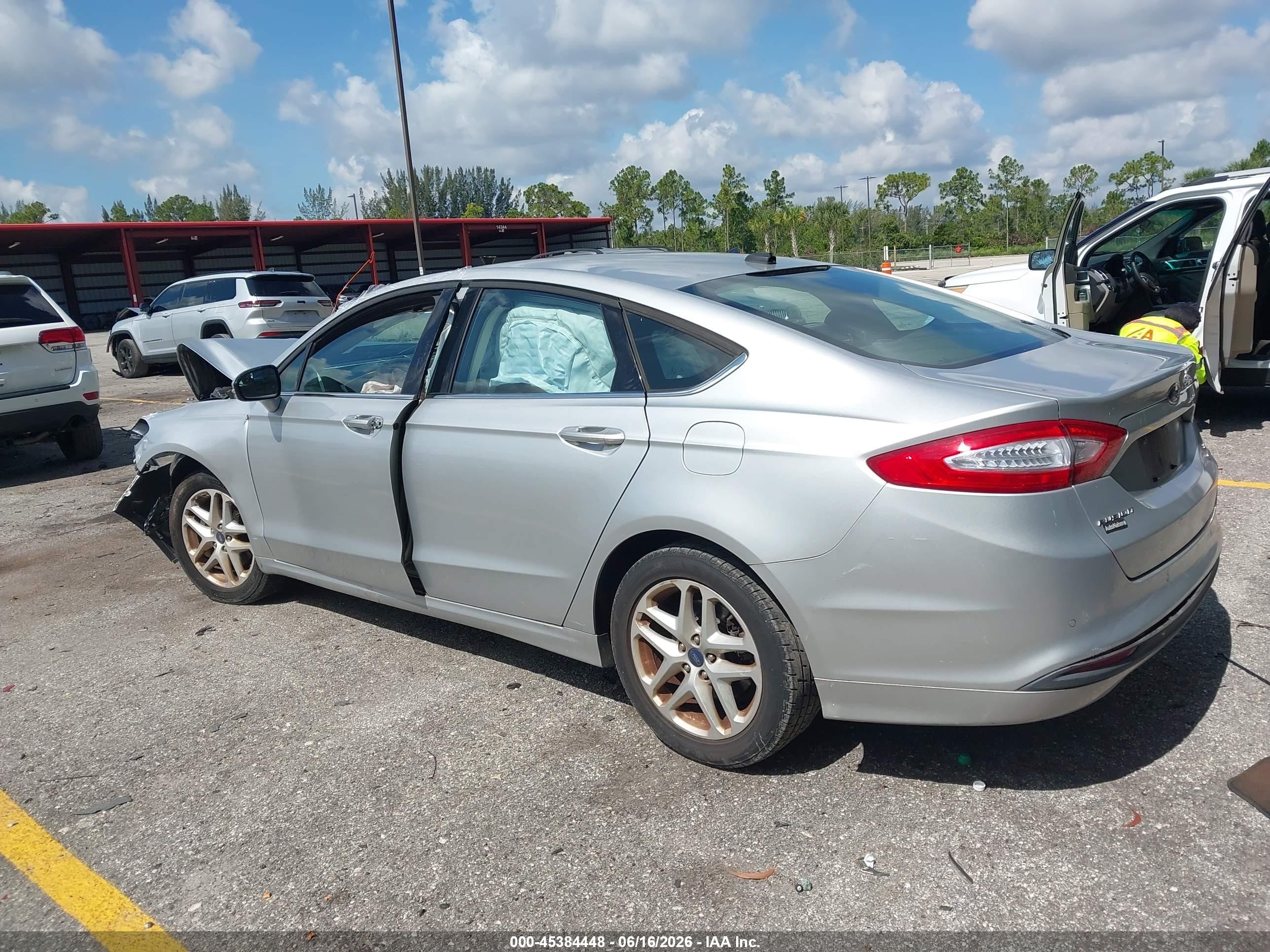2015 Ford Fusion Se Silver vin: 3FA6P0HDXFR261745
