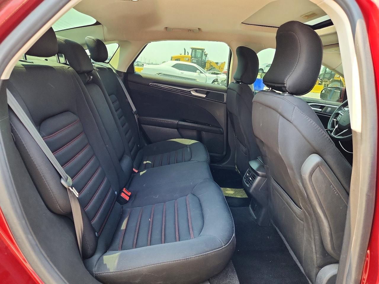 2015 Ford Fusion Se Burgundy vin: 3FA6P0HDXFR293854
