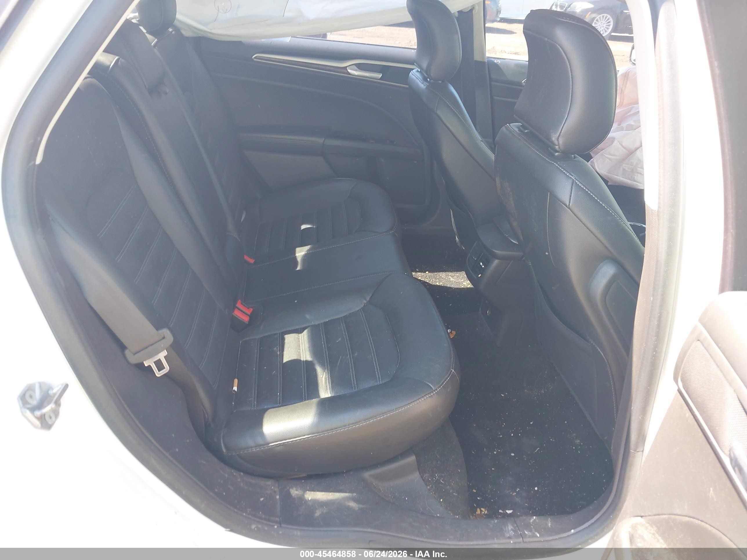 2016 Ford Fusion Se White vin: 3FA6P0HDXGR285464
