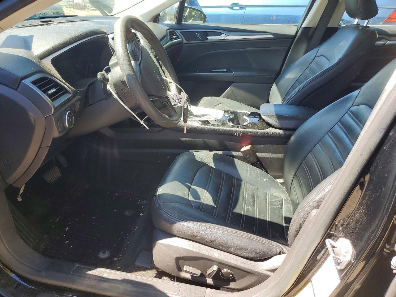 2016 Ford Fusion Se Black vin: 3FA6P0HDXGR377920