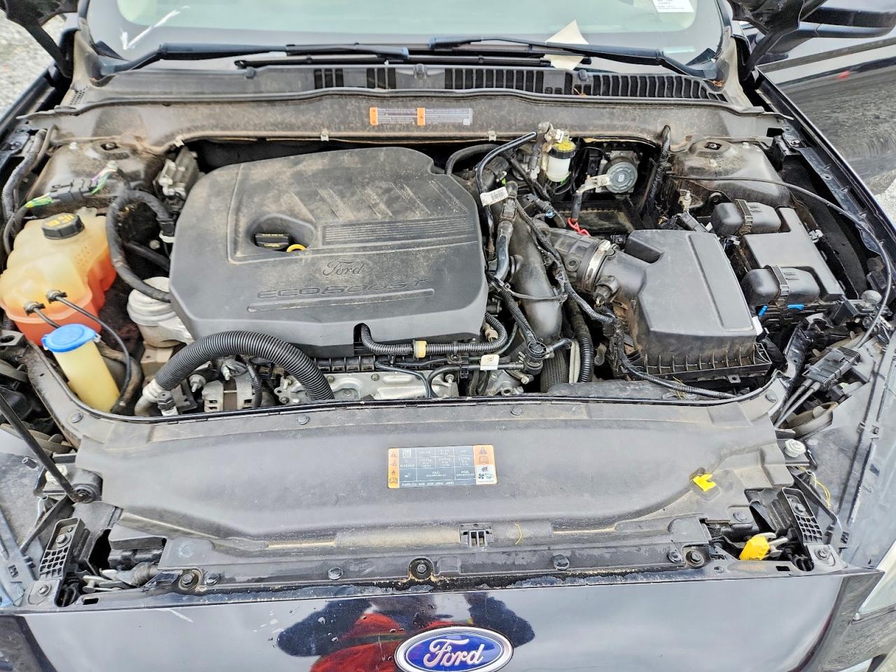 2019 Ford Fusion Se Black vin: 3FA6P0HDXKR215035