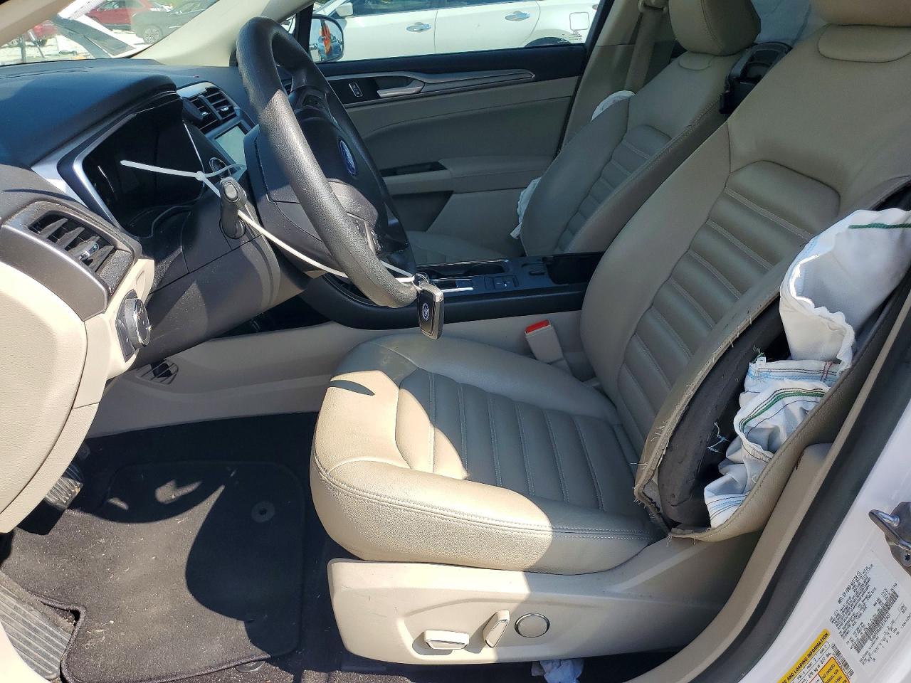 2020 Ford Fusion Se White vin: 3FA6P0HDXLR147661