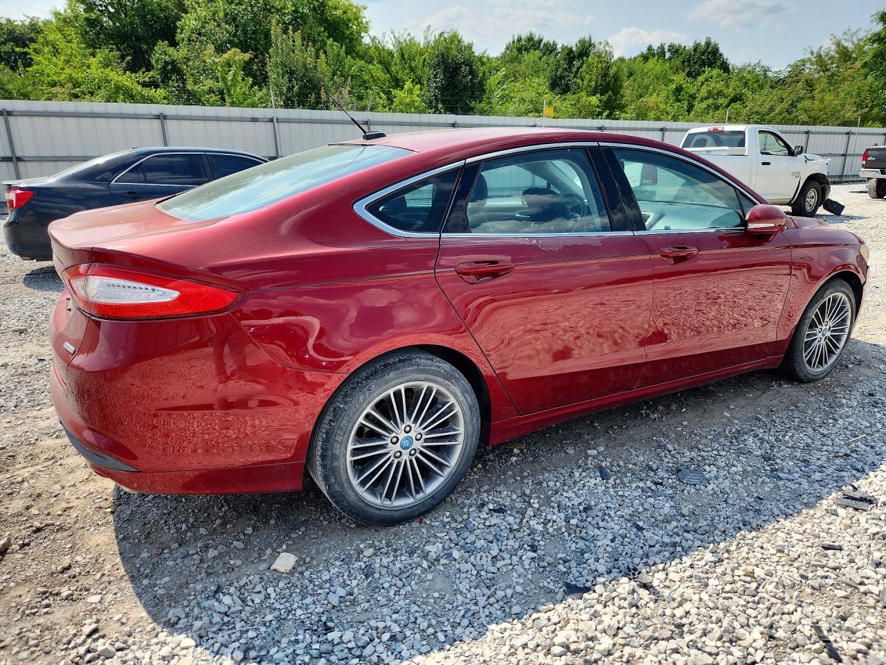 2013 Ford Fusion Se Maroon vin: 3FA6P0HR0DR110762