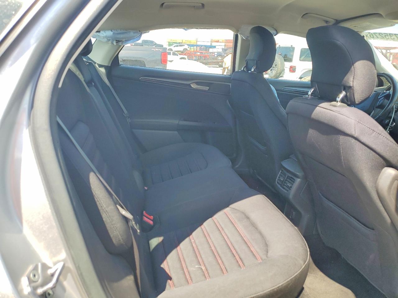 2013 Ford Fusion Se Silver vin: 3FA6P0HR0DR168306