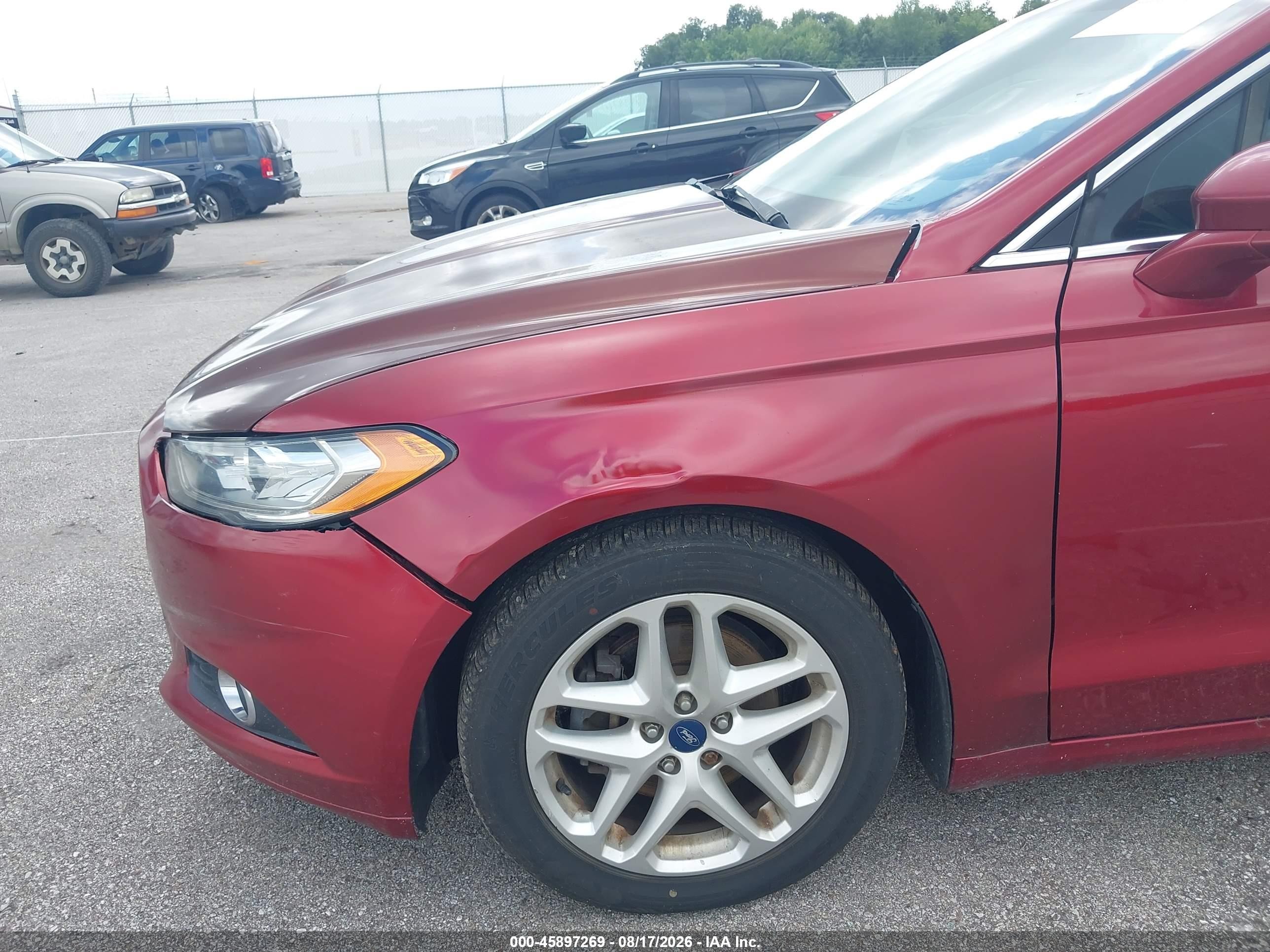 2013 Ford Fusion Se Red vin: 3FA6P0HR0DR168502