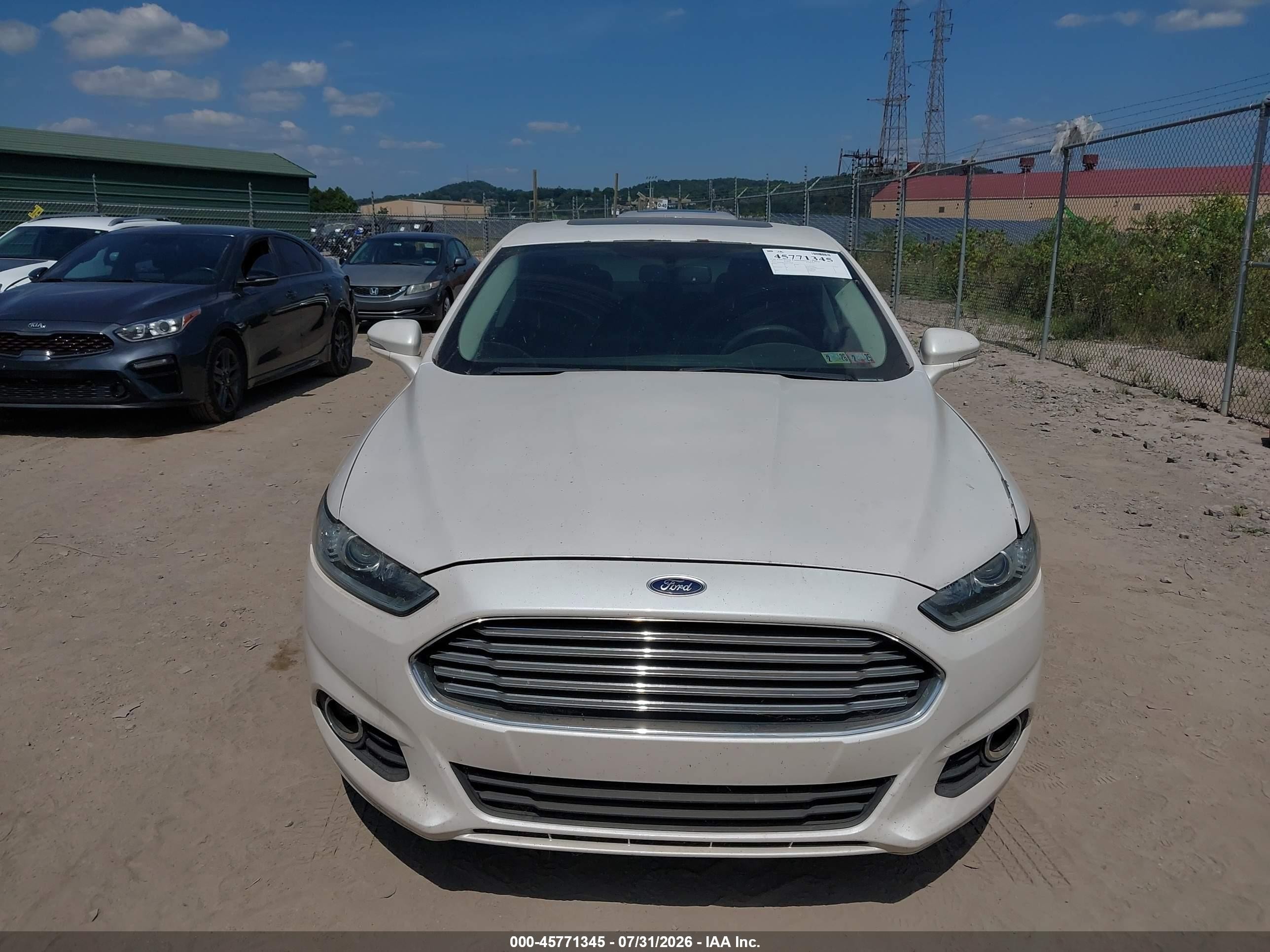 2013 Ford Fusion Se White vin: 3FA6P0HR0DR175398